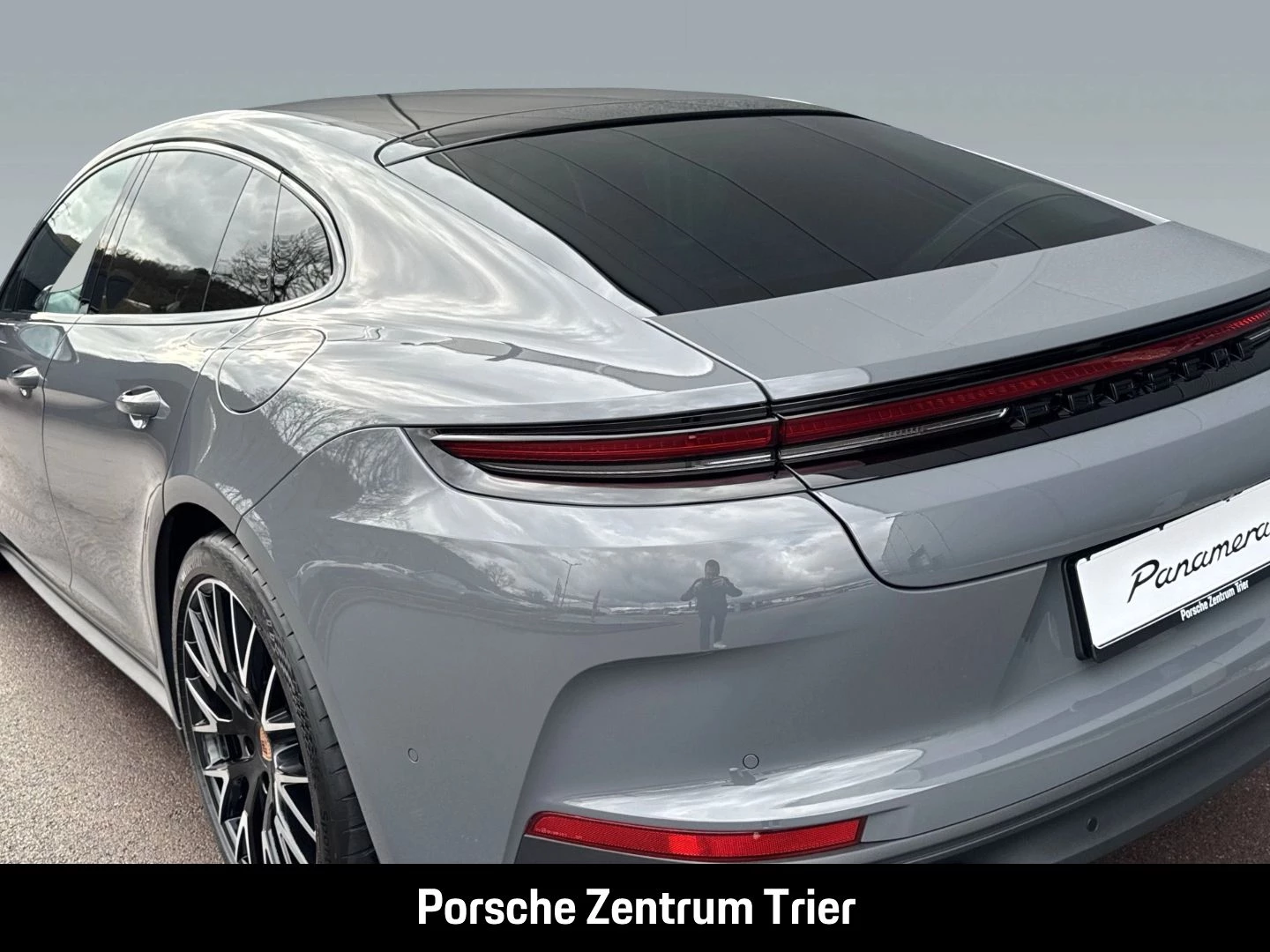 Porsche Panamera 4S E-Hybrid HA-Lenkung InnoDrive HeadUp -