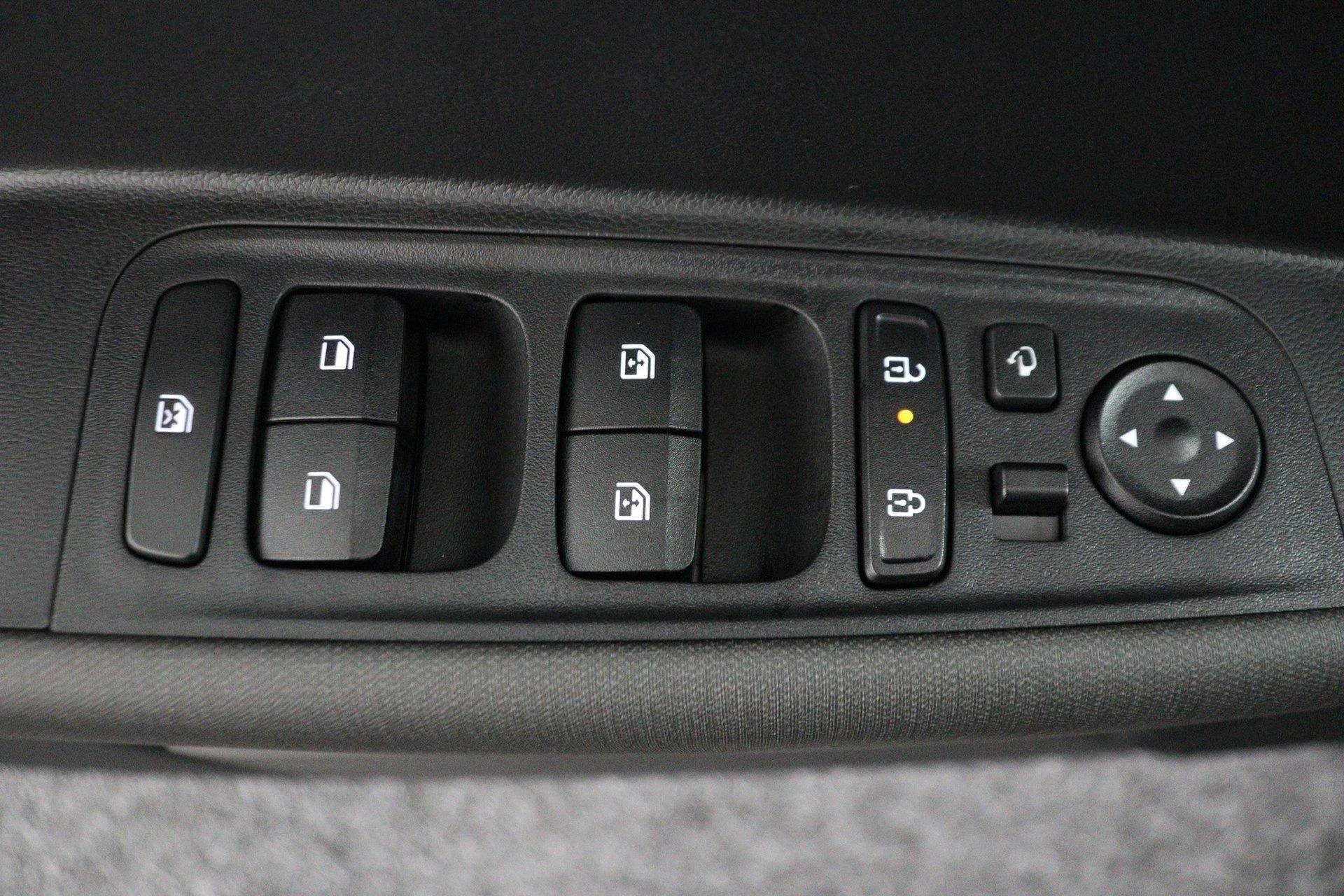 Hyundai-Inster-image-25