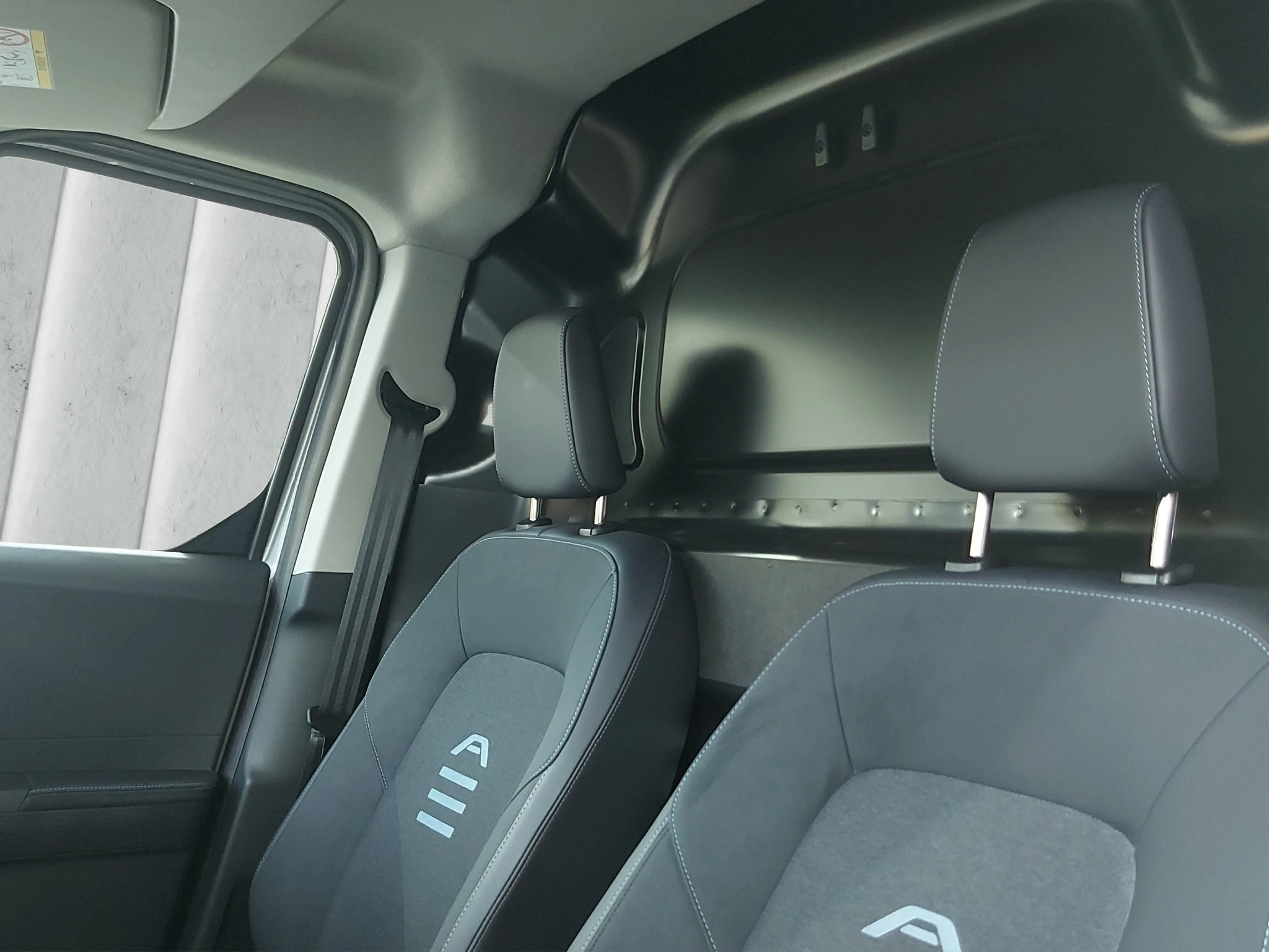 Ford Transit Courier 1.0 EcoBoost Active /EURO 6e)
