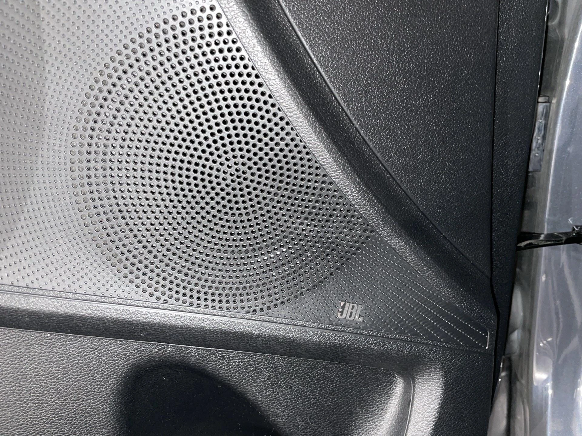 Kia-XCeed-image-12