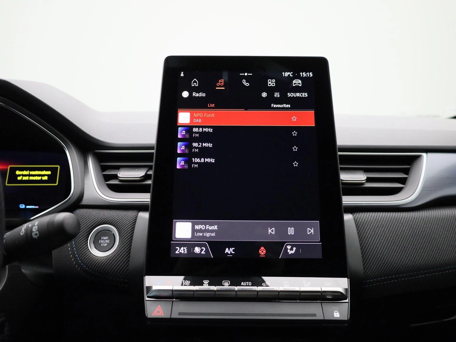 Renault-Captur-image-18