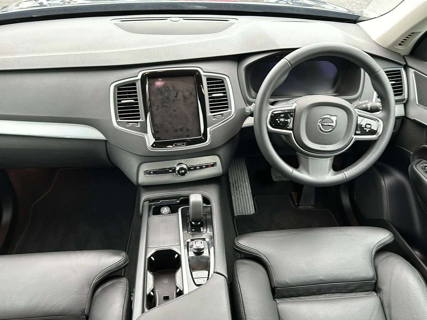 Volvo-XC90-image-3