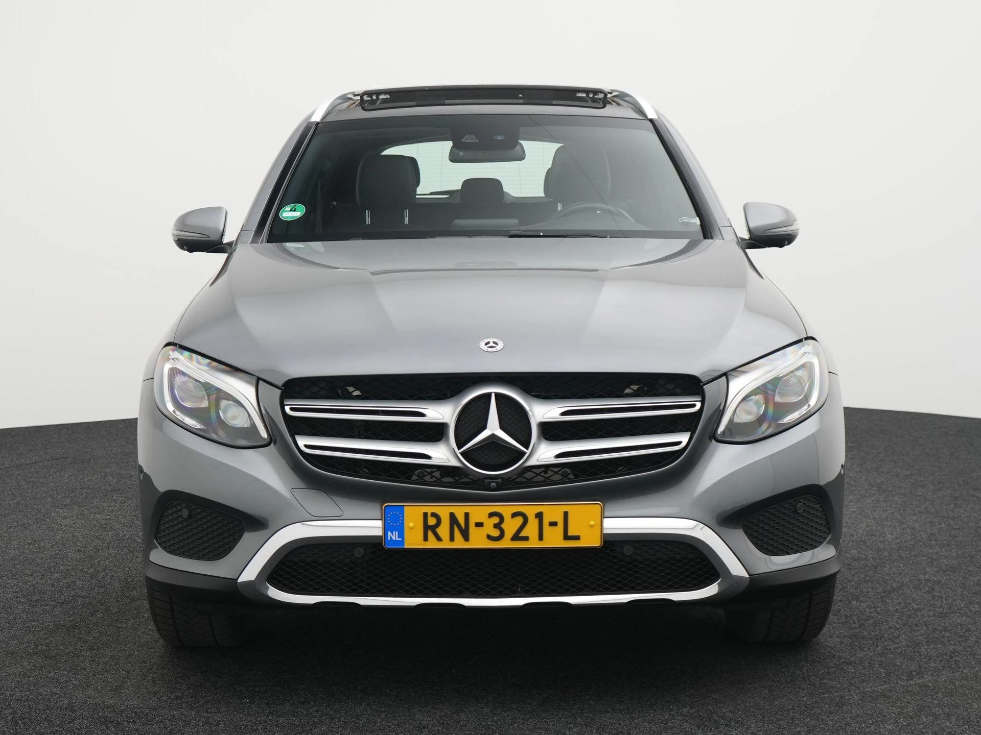 Mercedes-Benz-GLC-image-2