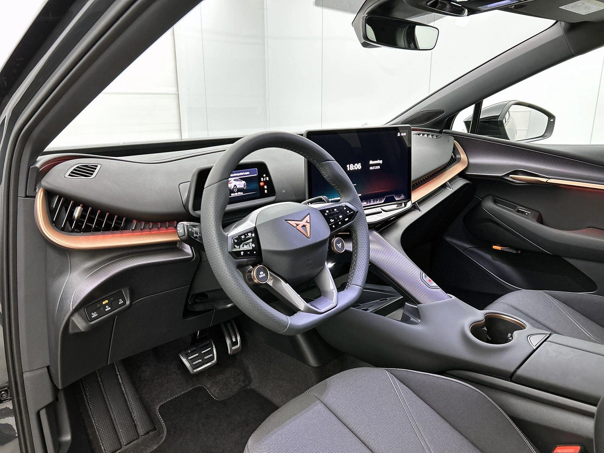 CUPRA Tavascan Business 82 kWh