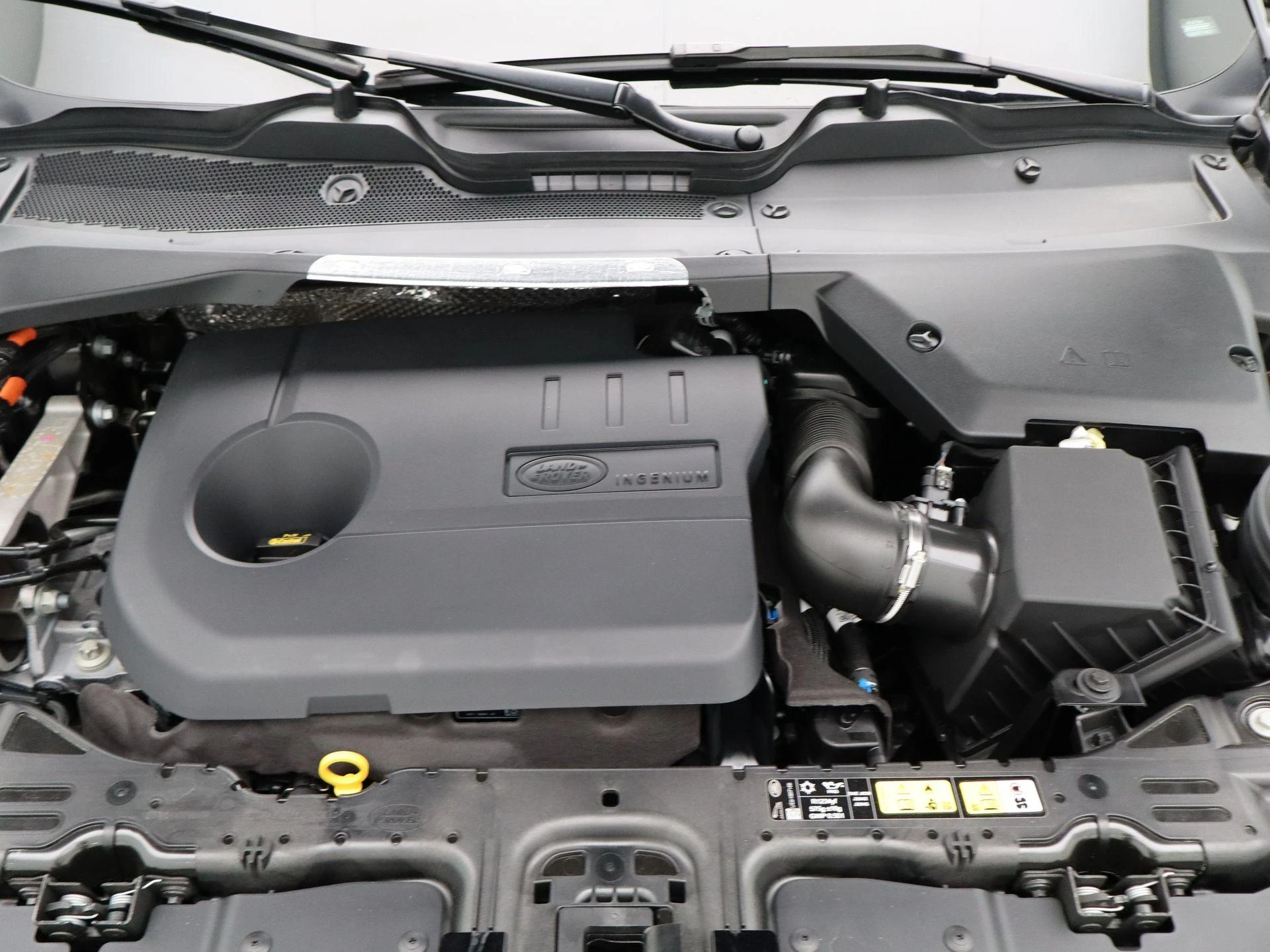 Land Rover-Range Rover Evoque-image-46