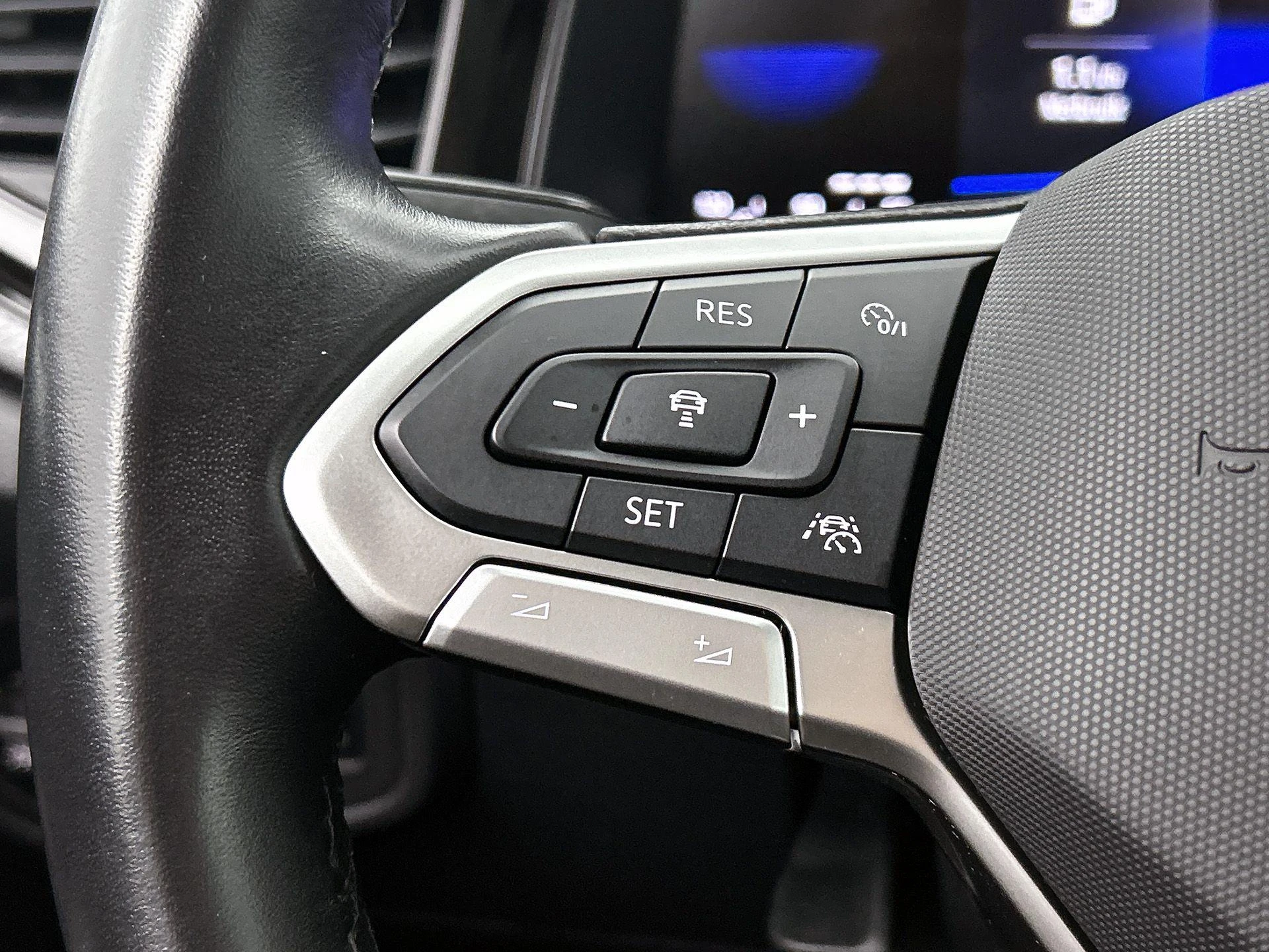 Volkswagen-Taigo-image-5
