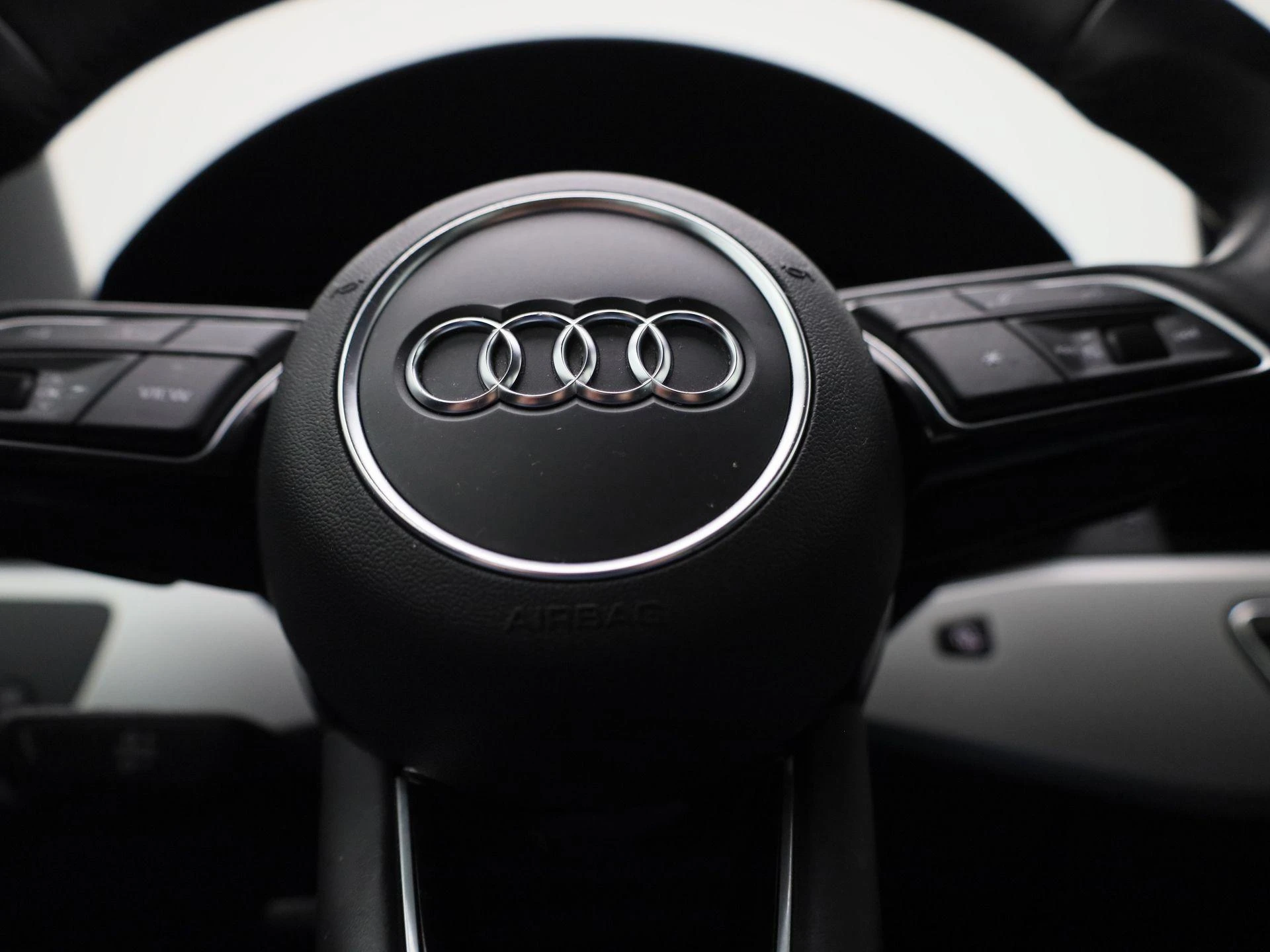 Audi-A4-image-30