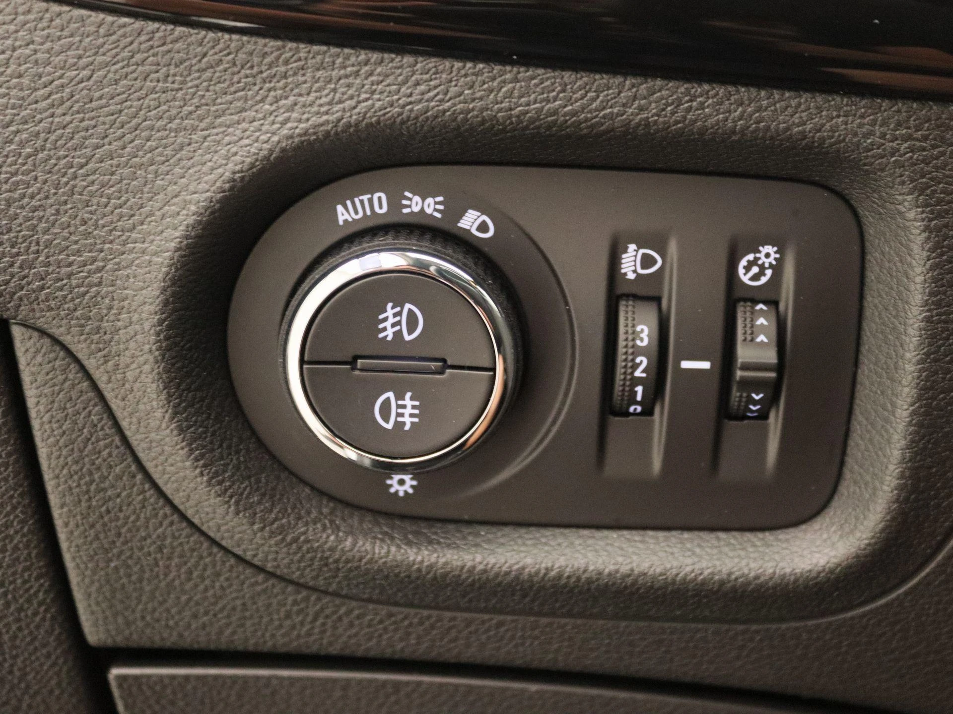 Opel-Astra-image-19
