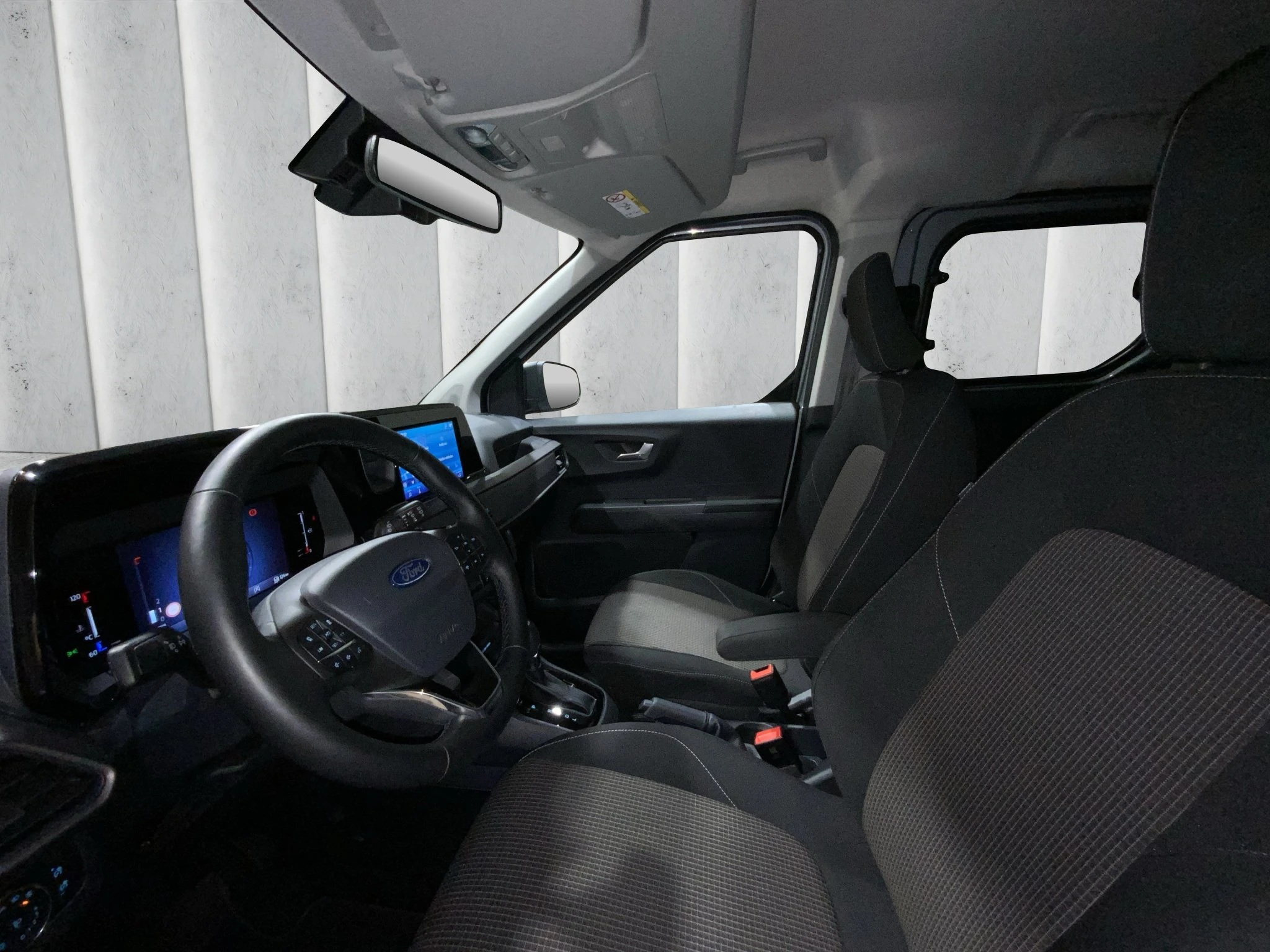 Ford-Tourneo Courier-image-9