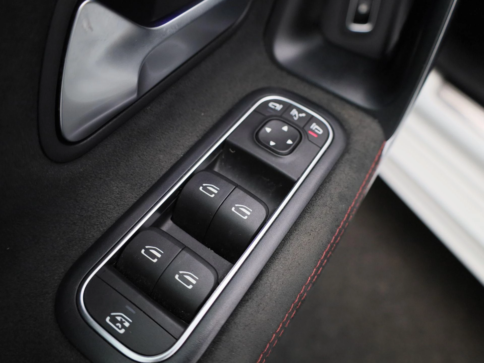 Mercedes-Benz-A-Klasse-image-28