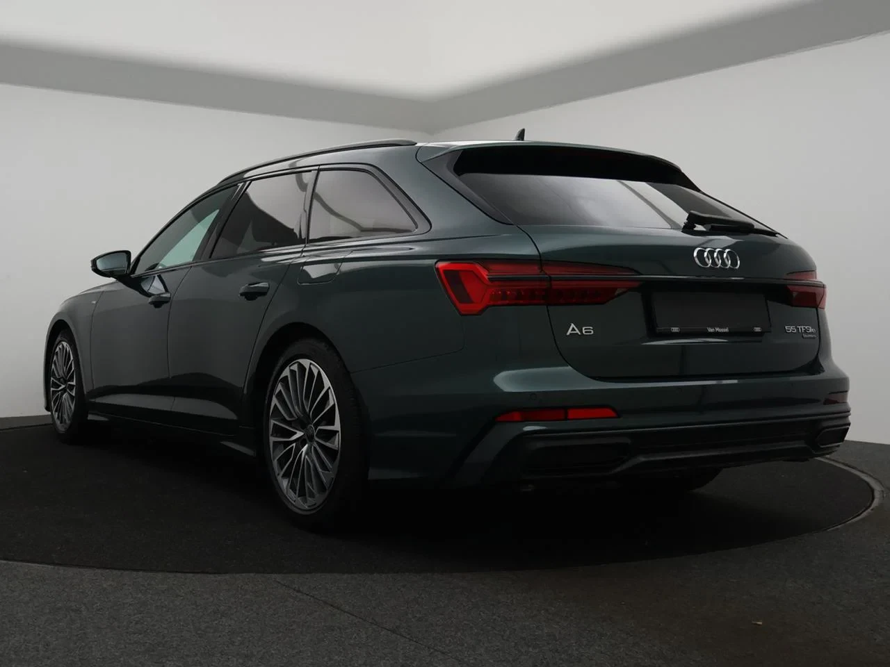 Audi-A6-image-1