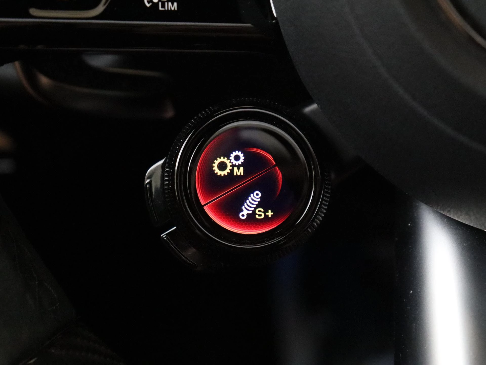 Mercedes-Benz-E-Klasse-image-23