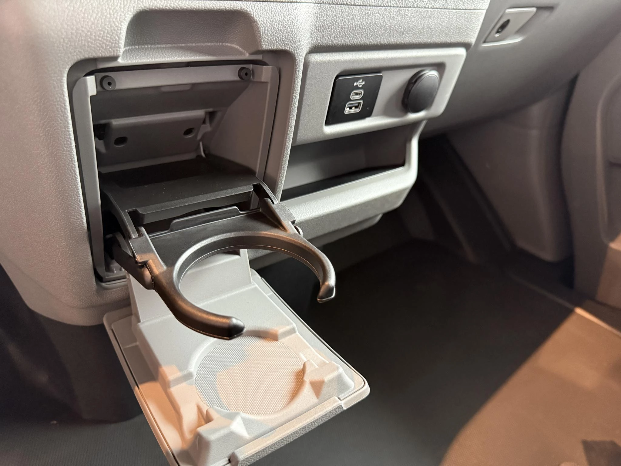 Ford-Transit Custom-image-15