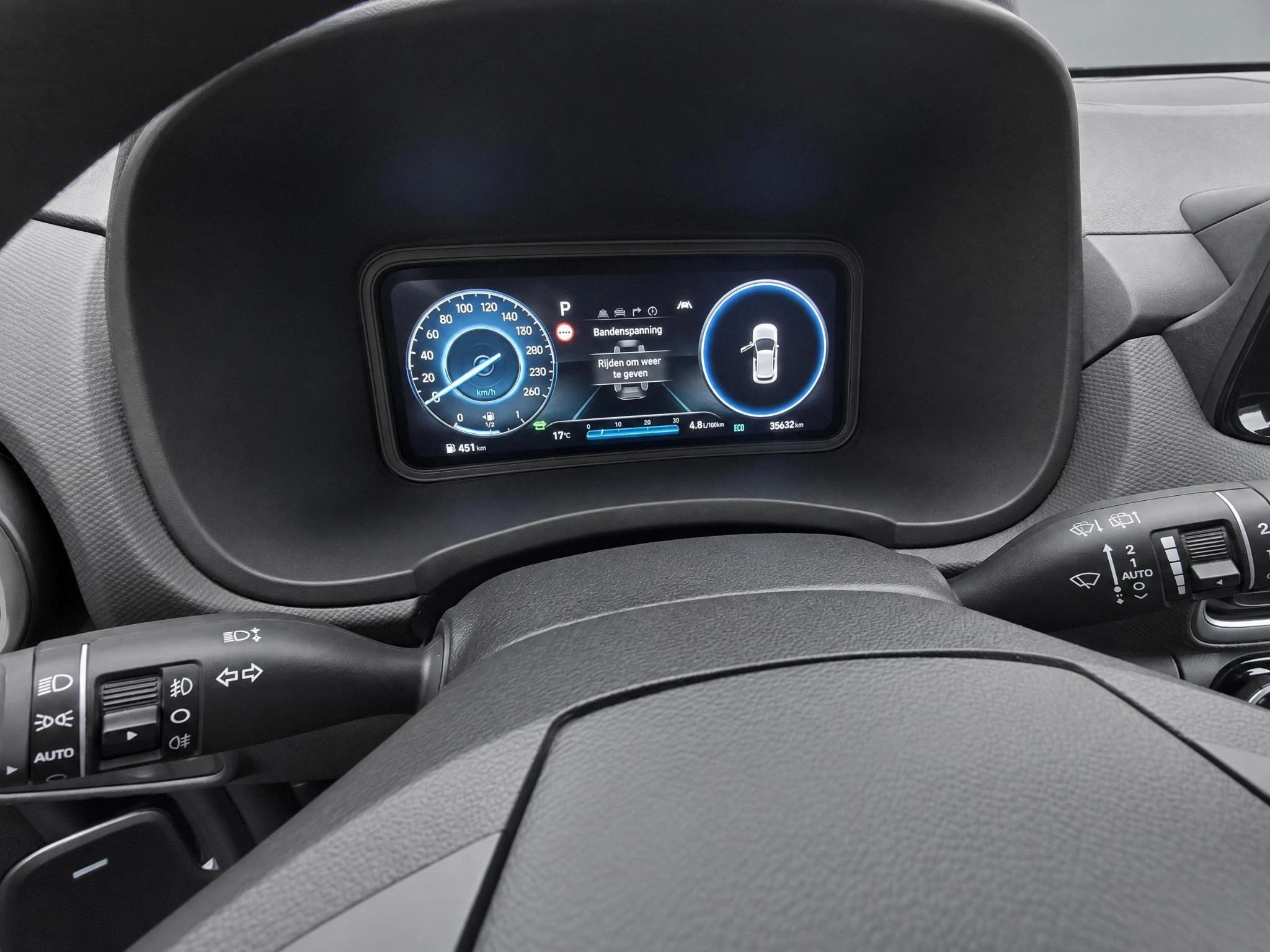 Hyundai-Kona-image-10