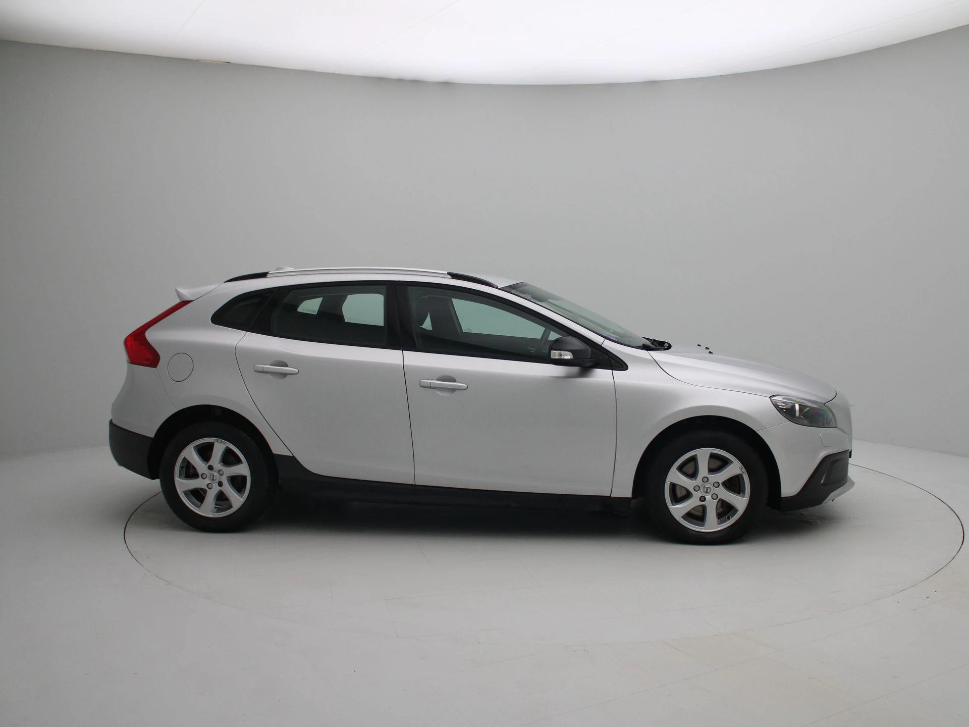 Volvo-V40-image-5