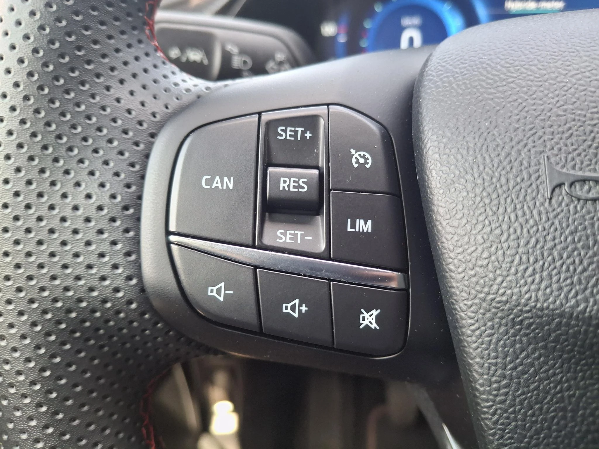 Ford Puma 1.0 EcoBoost Hybrid ST-Line