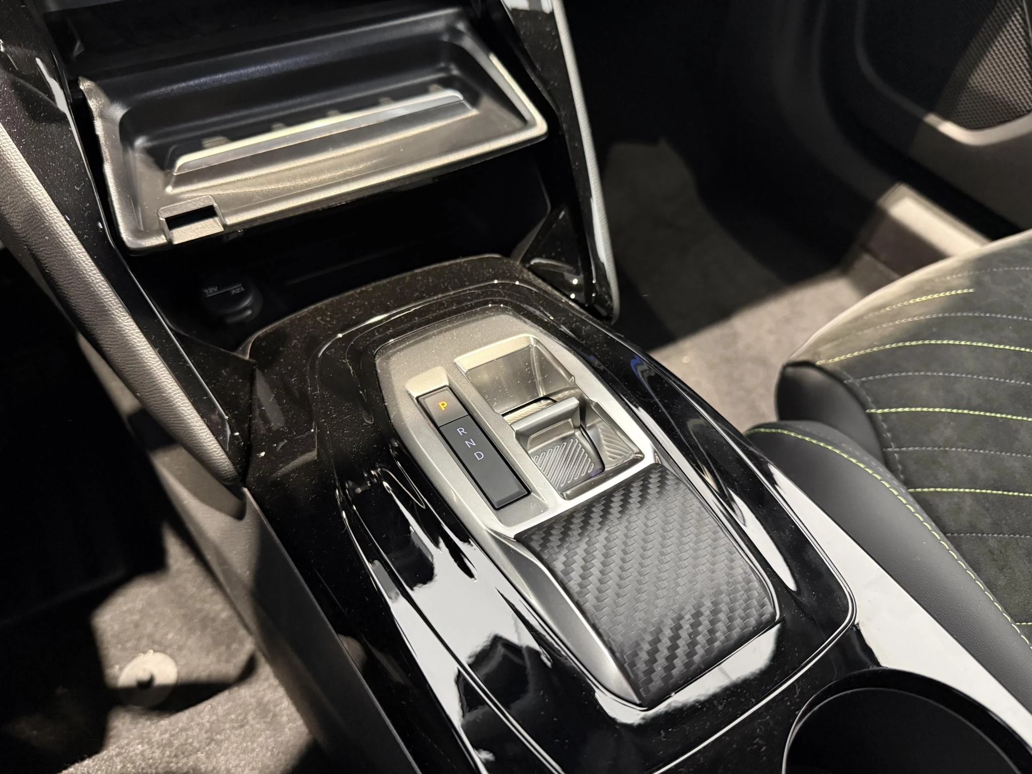 Peugeot-2008-image-19
