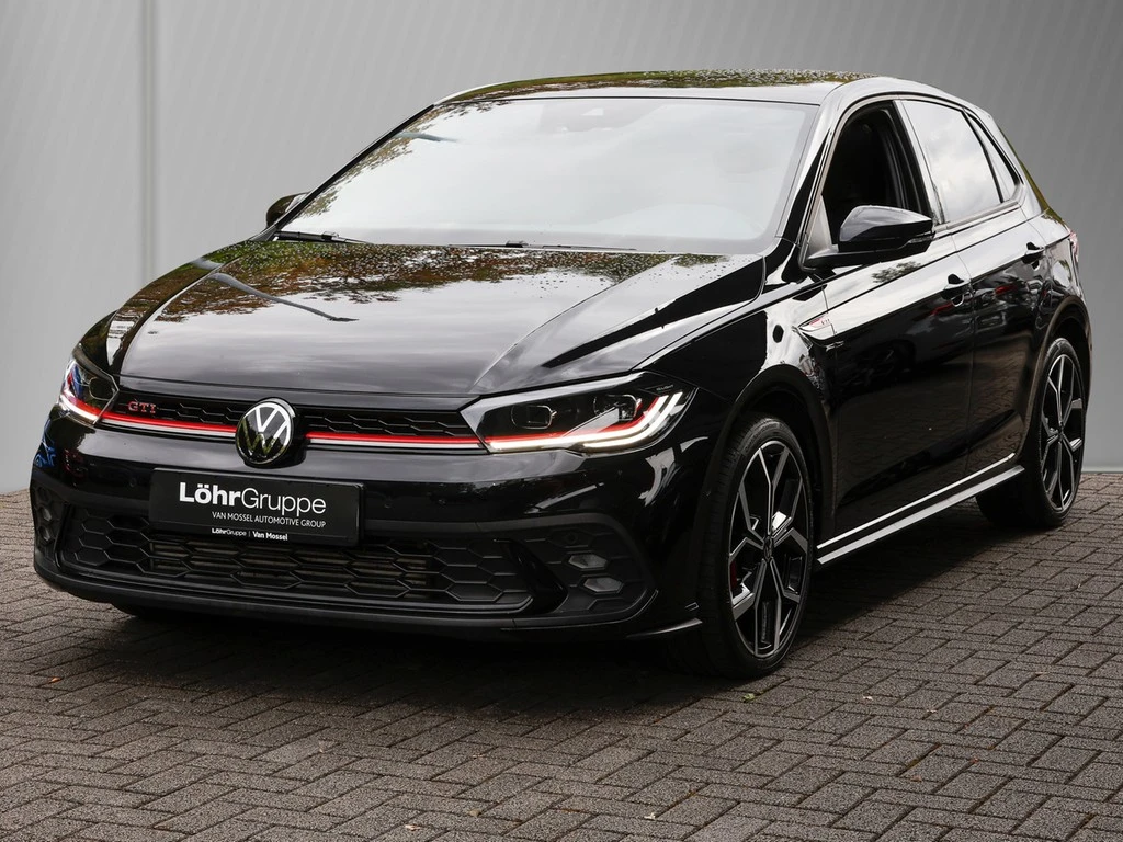 Volkswagen-Polo-image-1