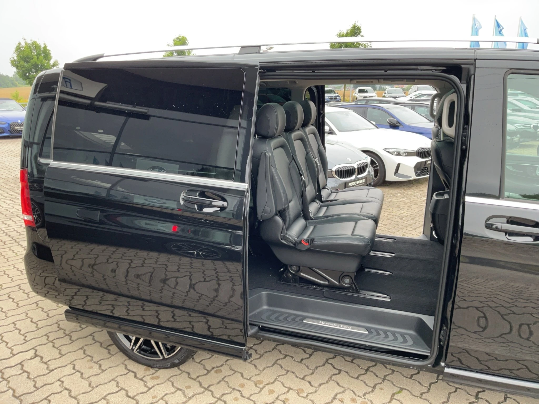 Mercedes-Benz V-Klasse 300 d Avantgarde Edition 4MATIC lang