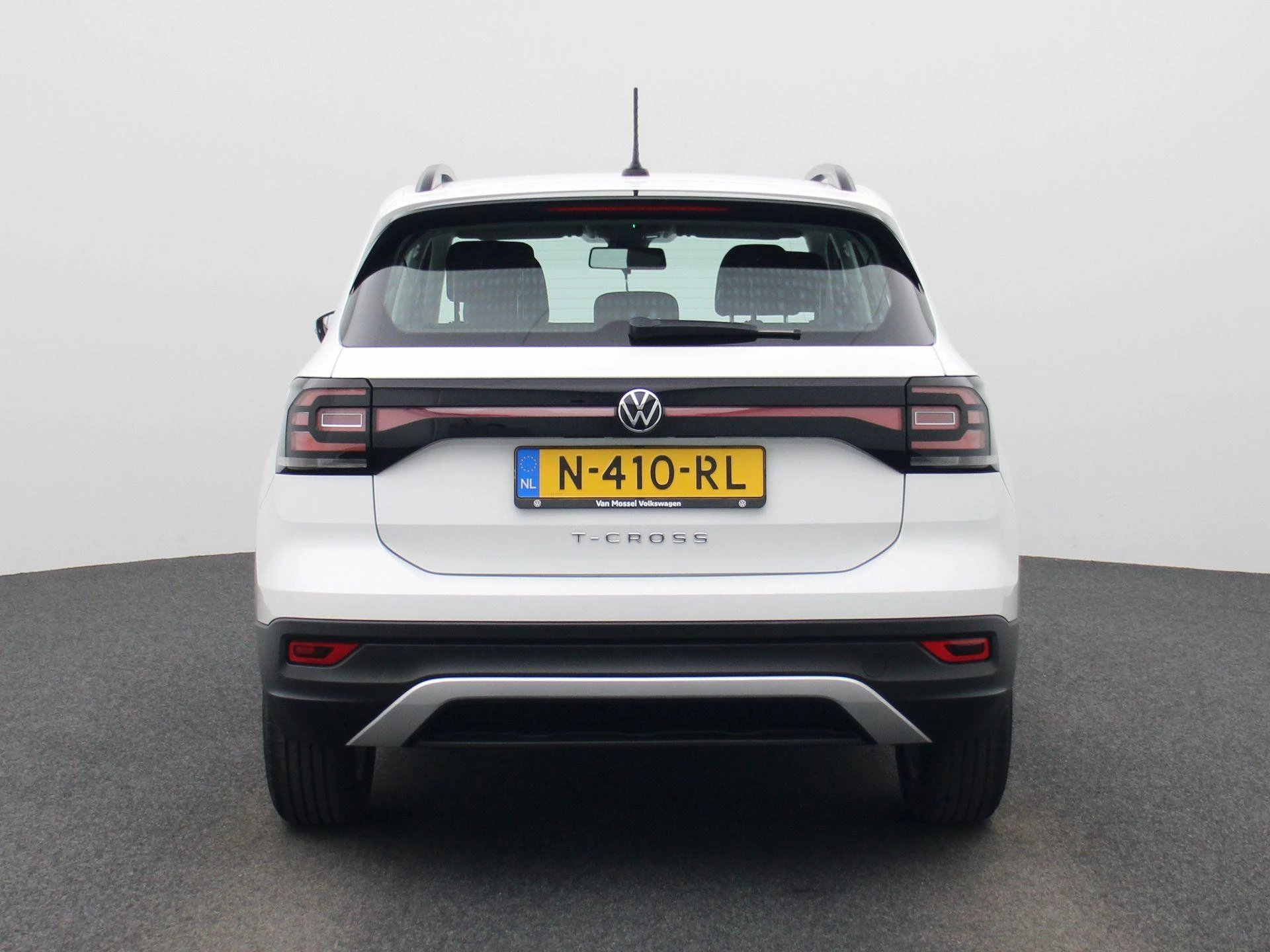 Volkswagen-T-Cross-image-4