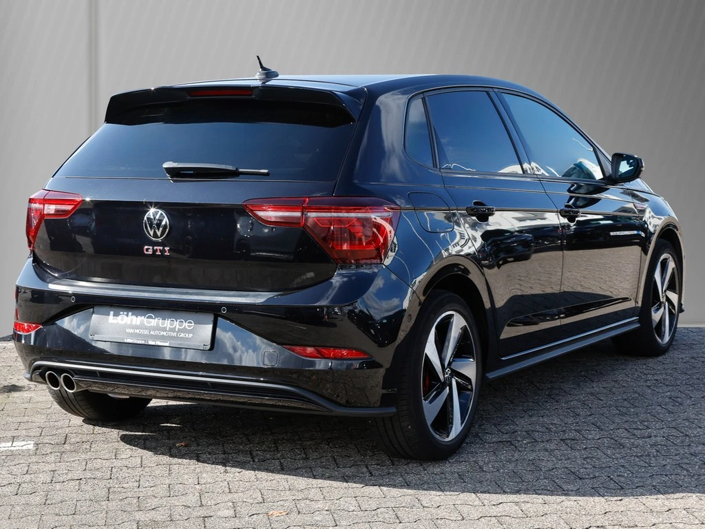 Volkswagen-Polo-image-3
