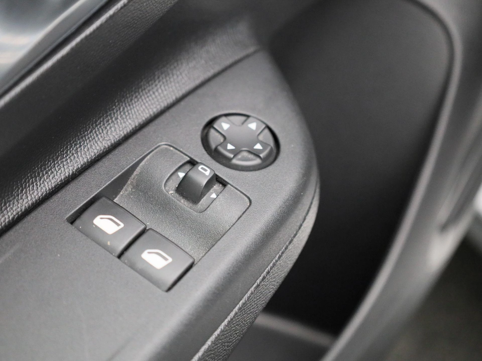 Opel-Corsa-image-23