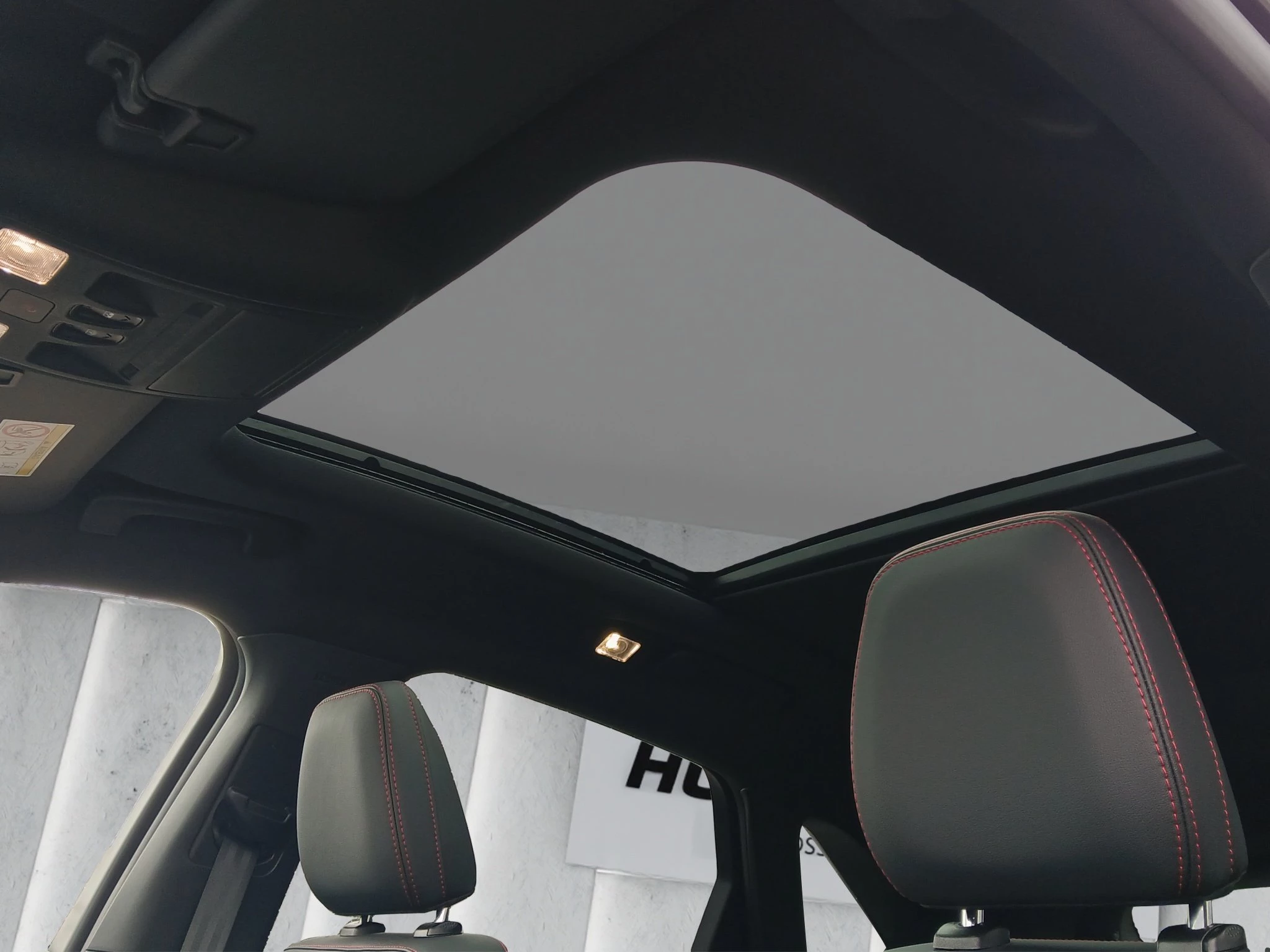 Ford Kuga ST-Line X*PANO*AHK*LED-MATRIX*360GRAD*ACC*NAVI*SOUND-SYS.
