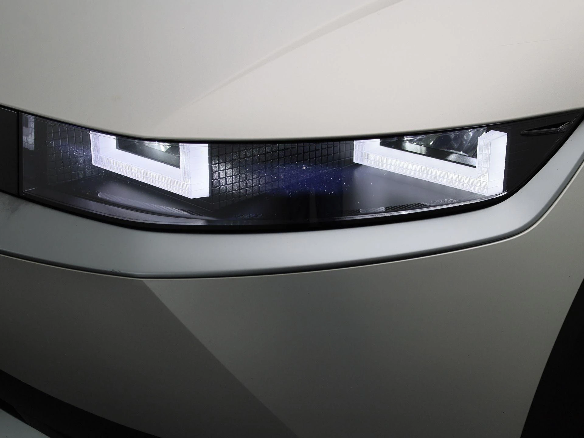 Hyundai-IONIQ 5-image-14