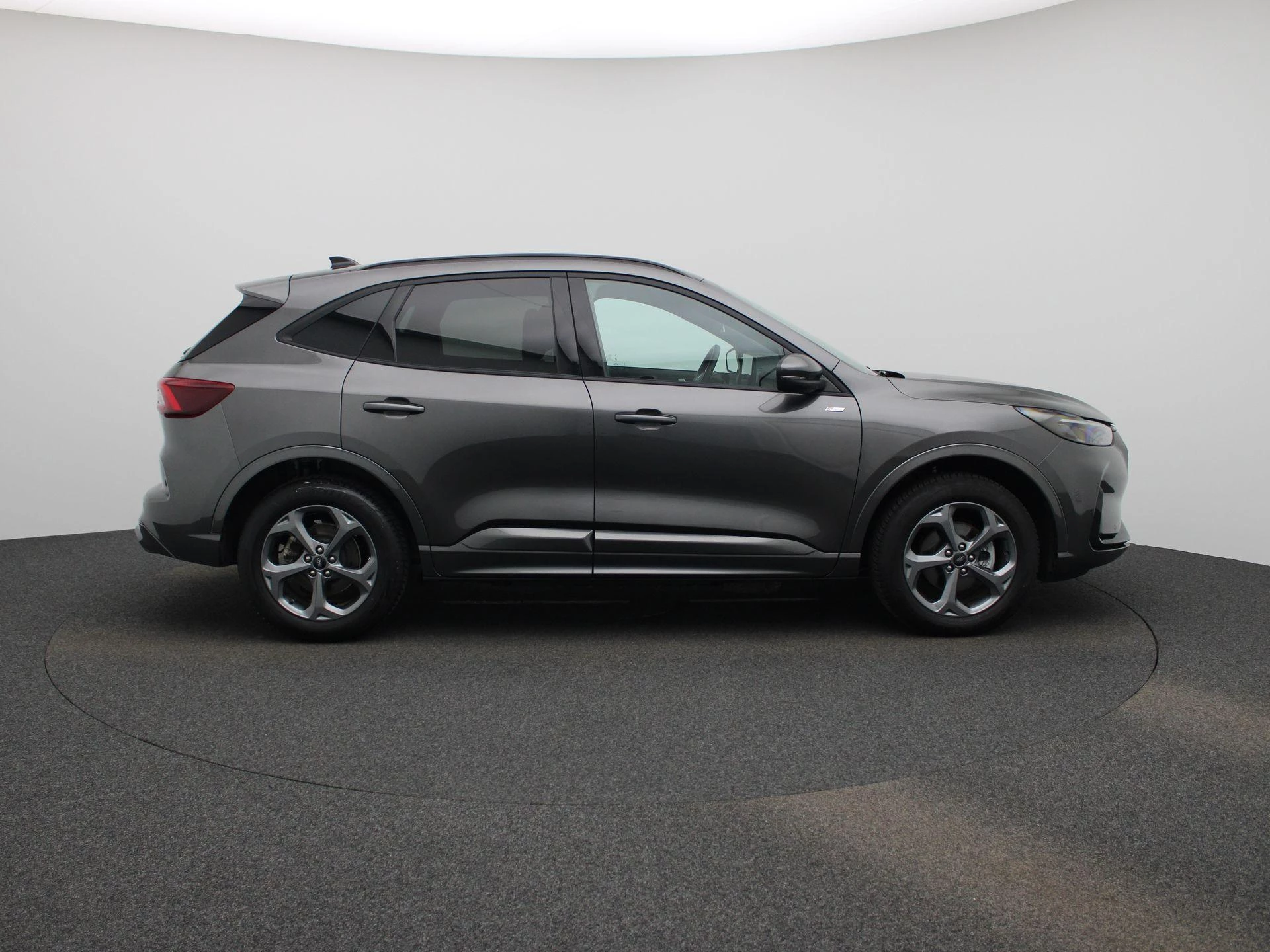 Ford-Kuga-image-5