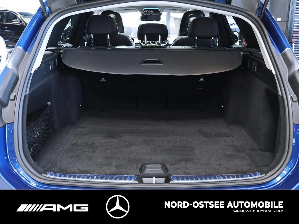 Mercedes-Benz C-Klasse 300 T AVANTGARDE PANO TEMPOMAT SOUND PDC LED AVANTGARDE