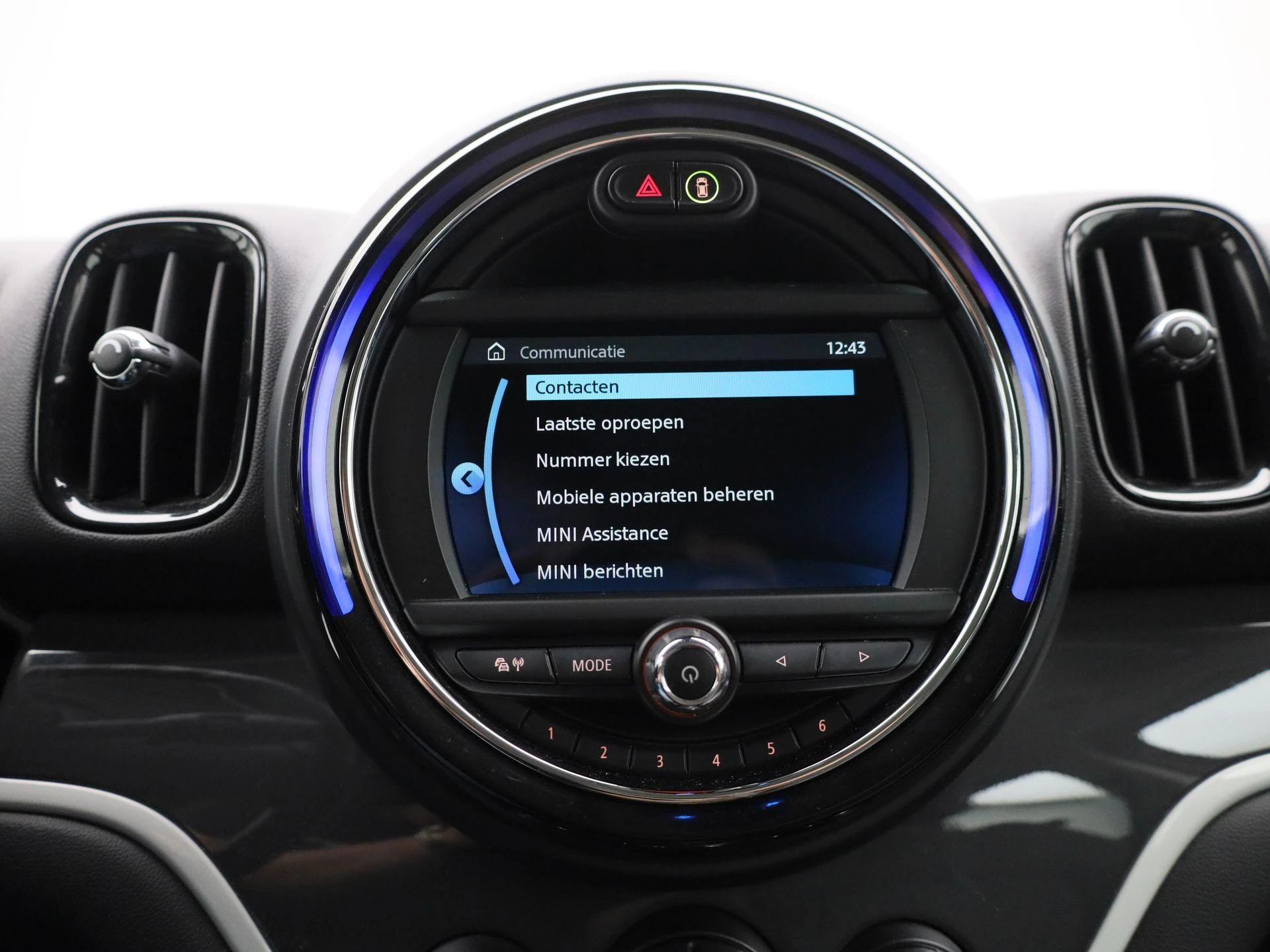 MINI-Countryman-image-20