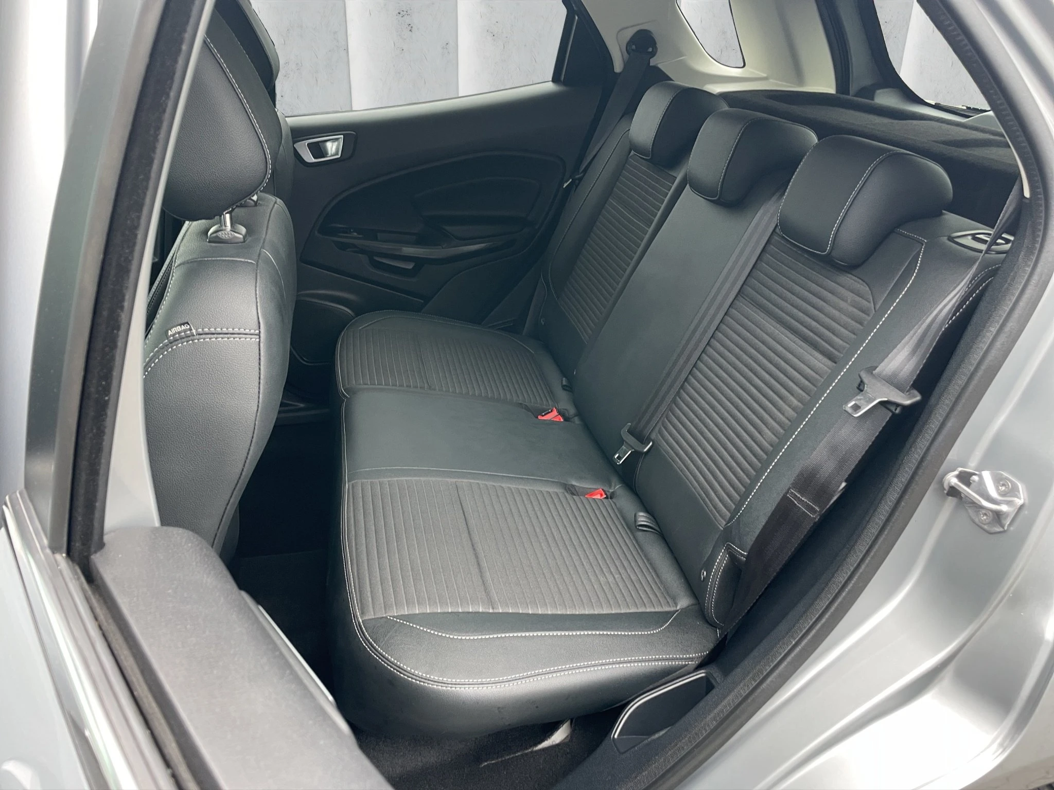 Ford-EcoSport-image-10