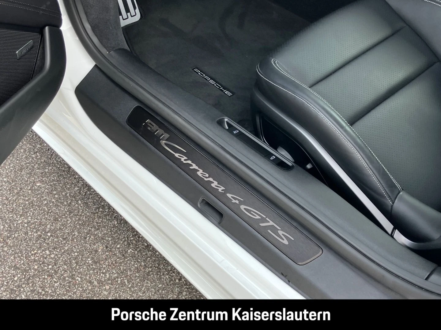 Porsche-911-image-22