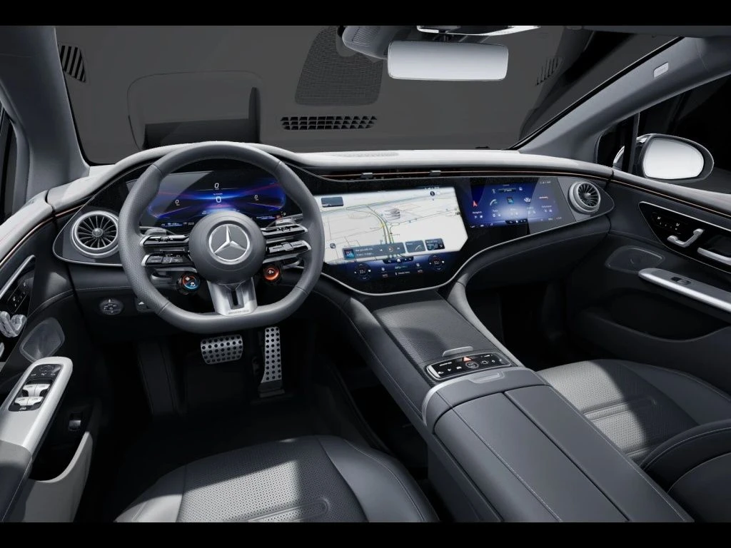 Mercedes-AMG-EQE 43 AMG-image-9