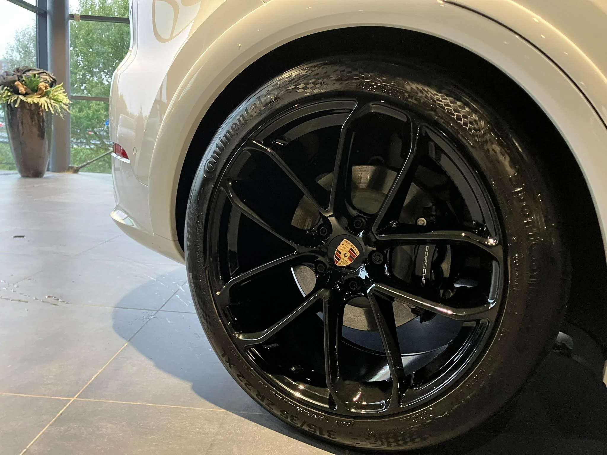 Porsche-Cayenne-image-26