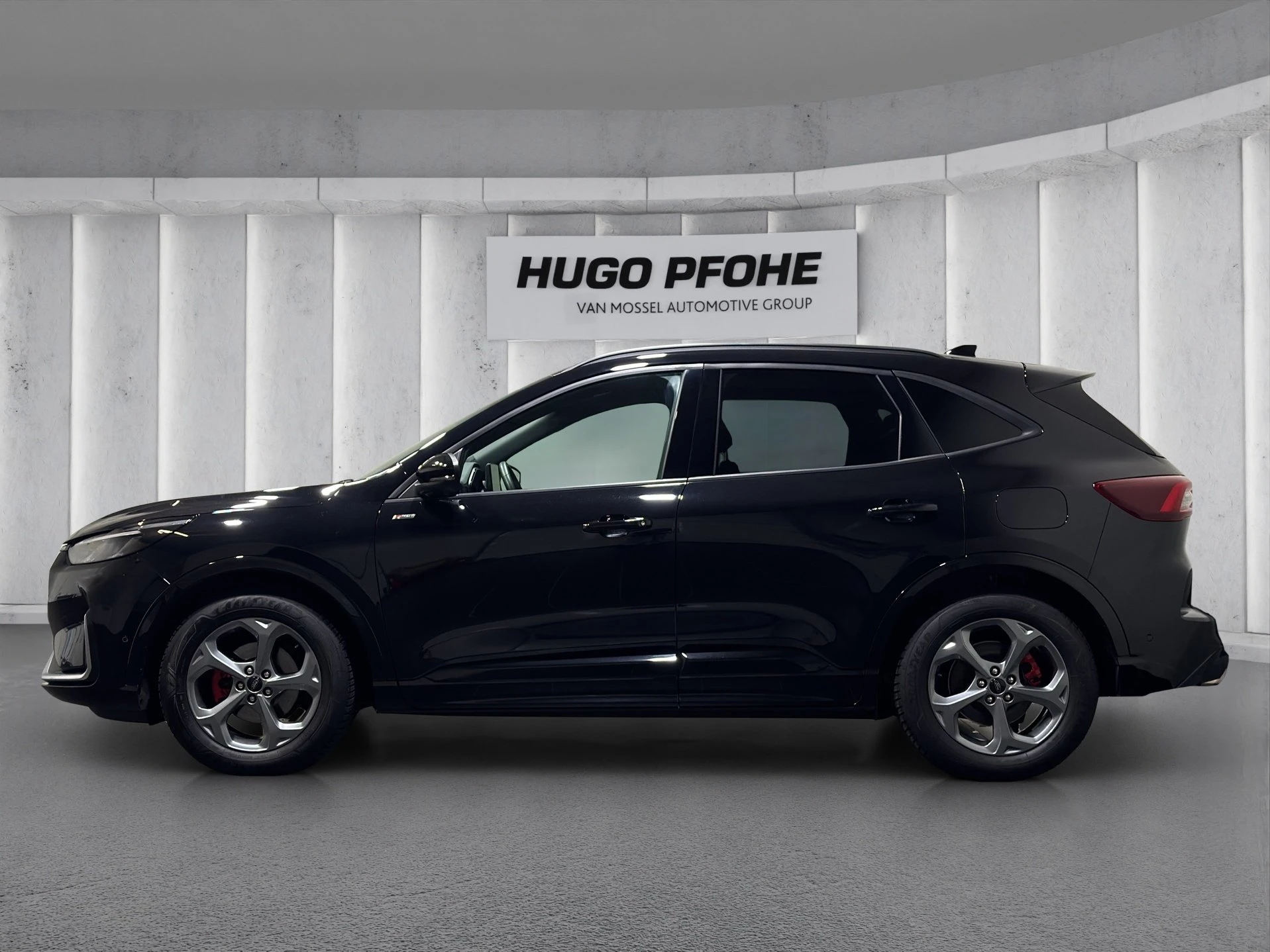 Ford Kuga ST-Line X Aut.*PANO*AHK*360GRAD*LED-MATRIX*NAVI*GRA*WINTER-PKT..