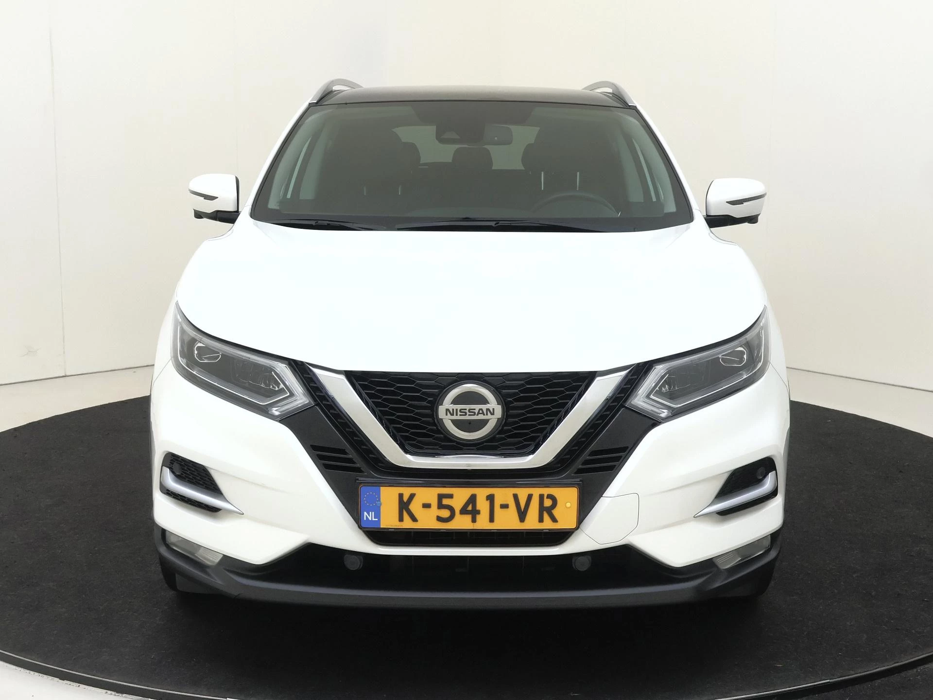 Nissan QASHQAI 1.3 DIG-T Premium Edition