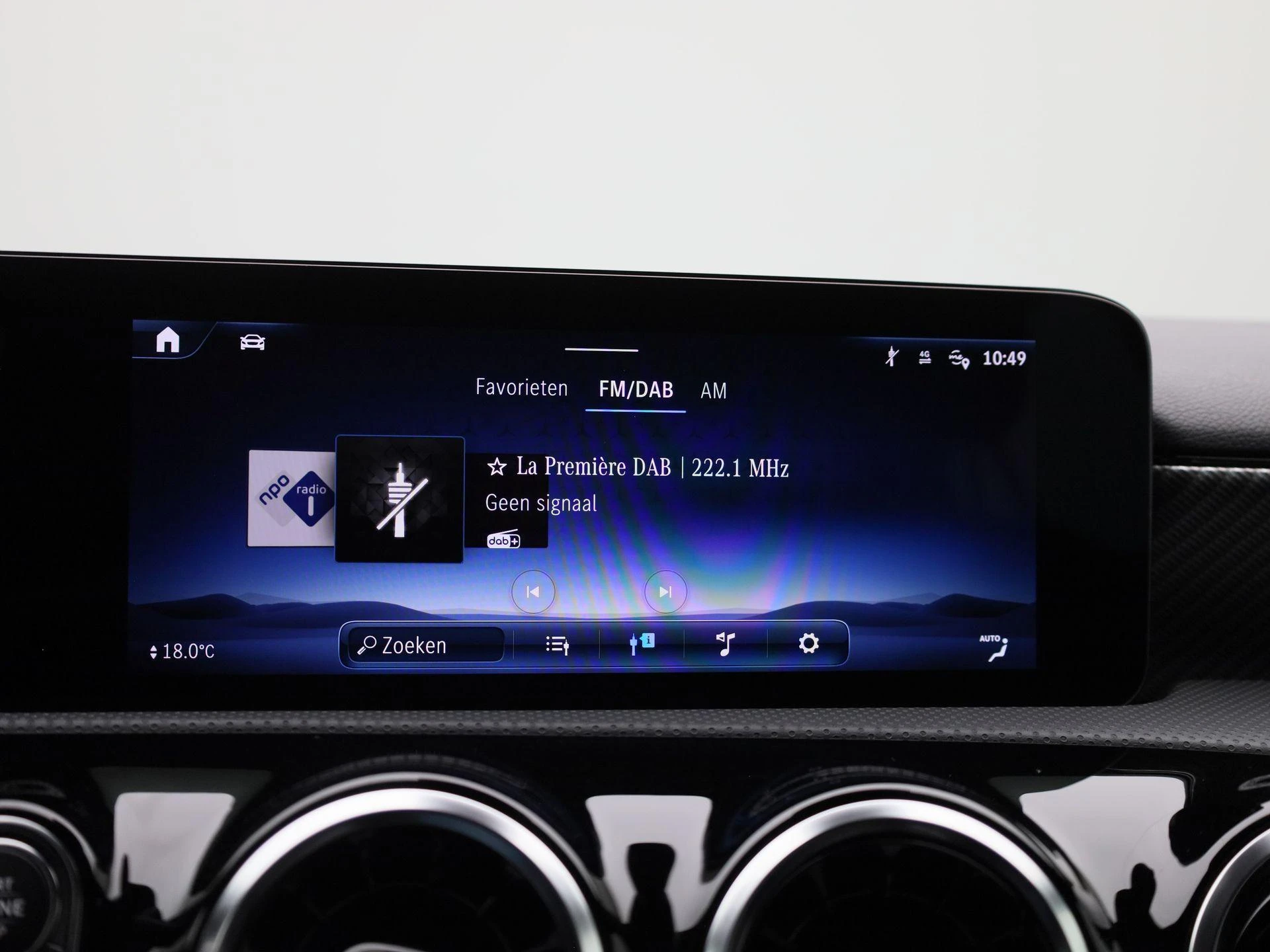 Mercedes-Benz-A-Klasse-image-21
