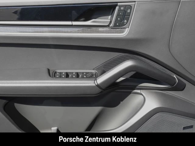 Porsche-Cayenne-image-25