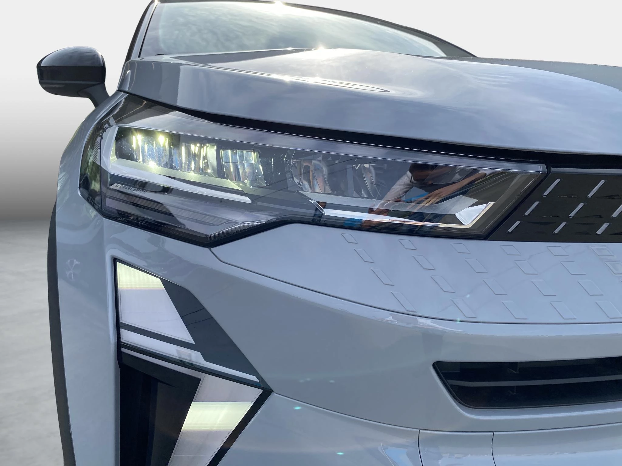 Renault Captur Techno Mild Hybrid 160 EDC