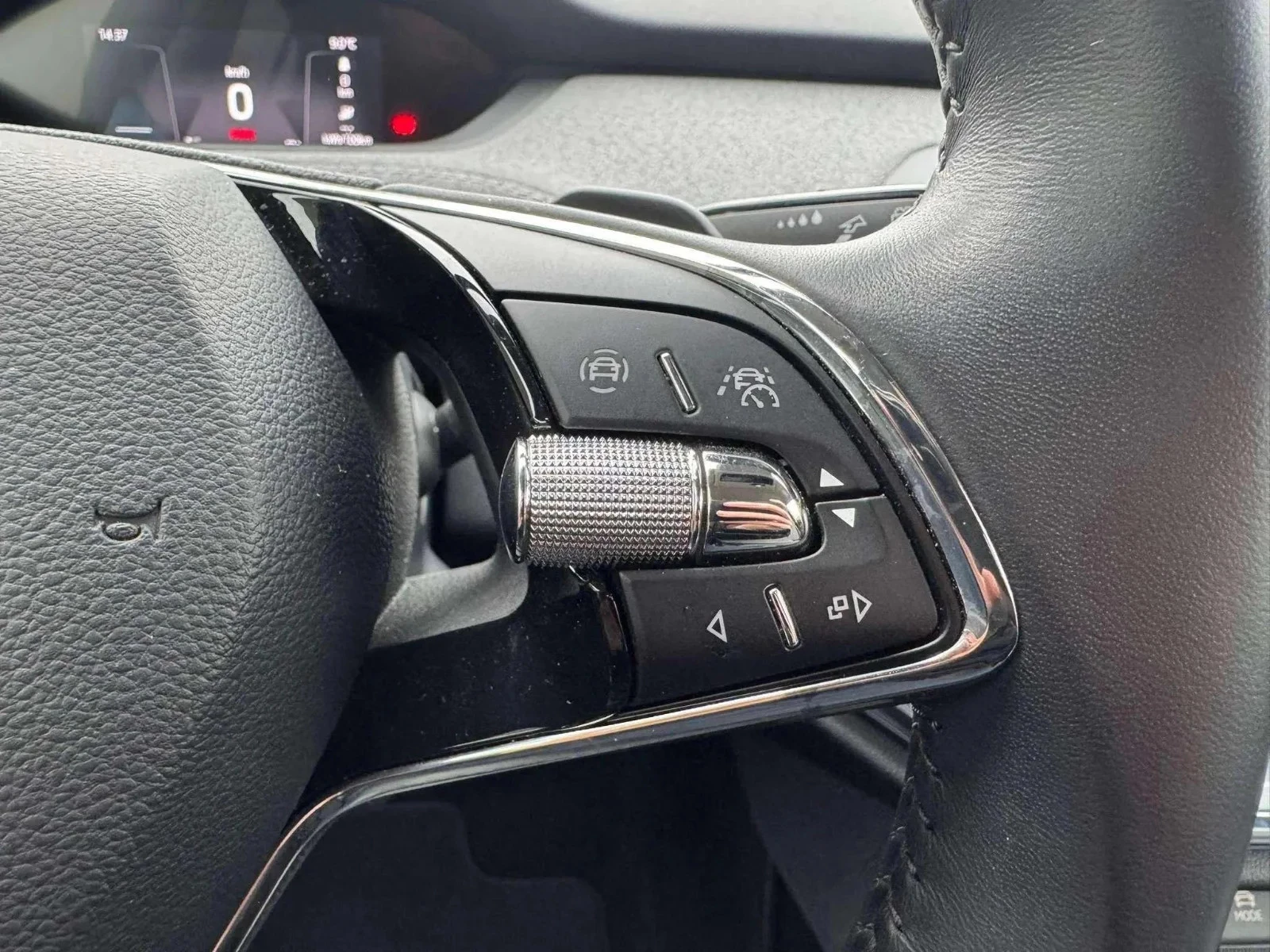 Škoda-Enyaq iV-image-20