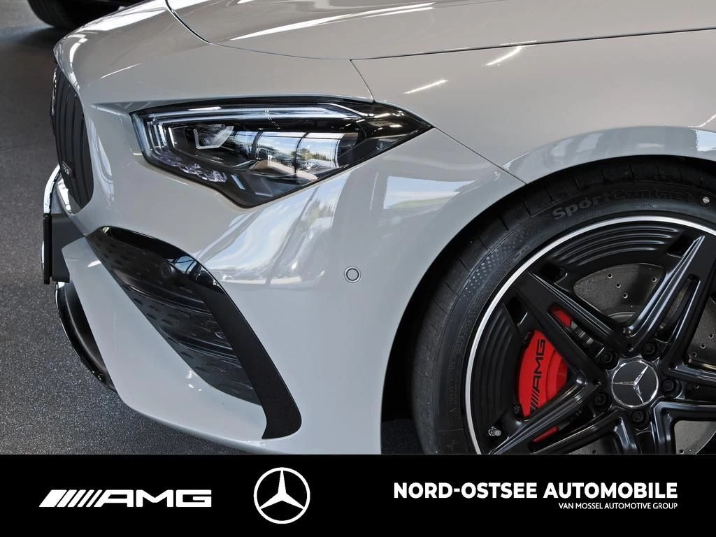 Mercedes-Benz CLA 35 AMG 4m NIGHT PANO SOUND DISTRONIC AMG Line