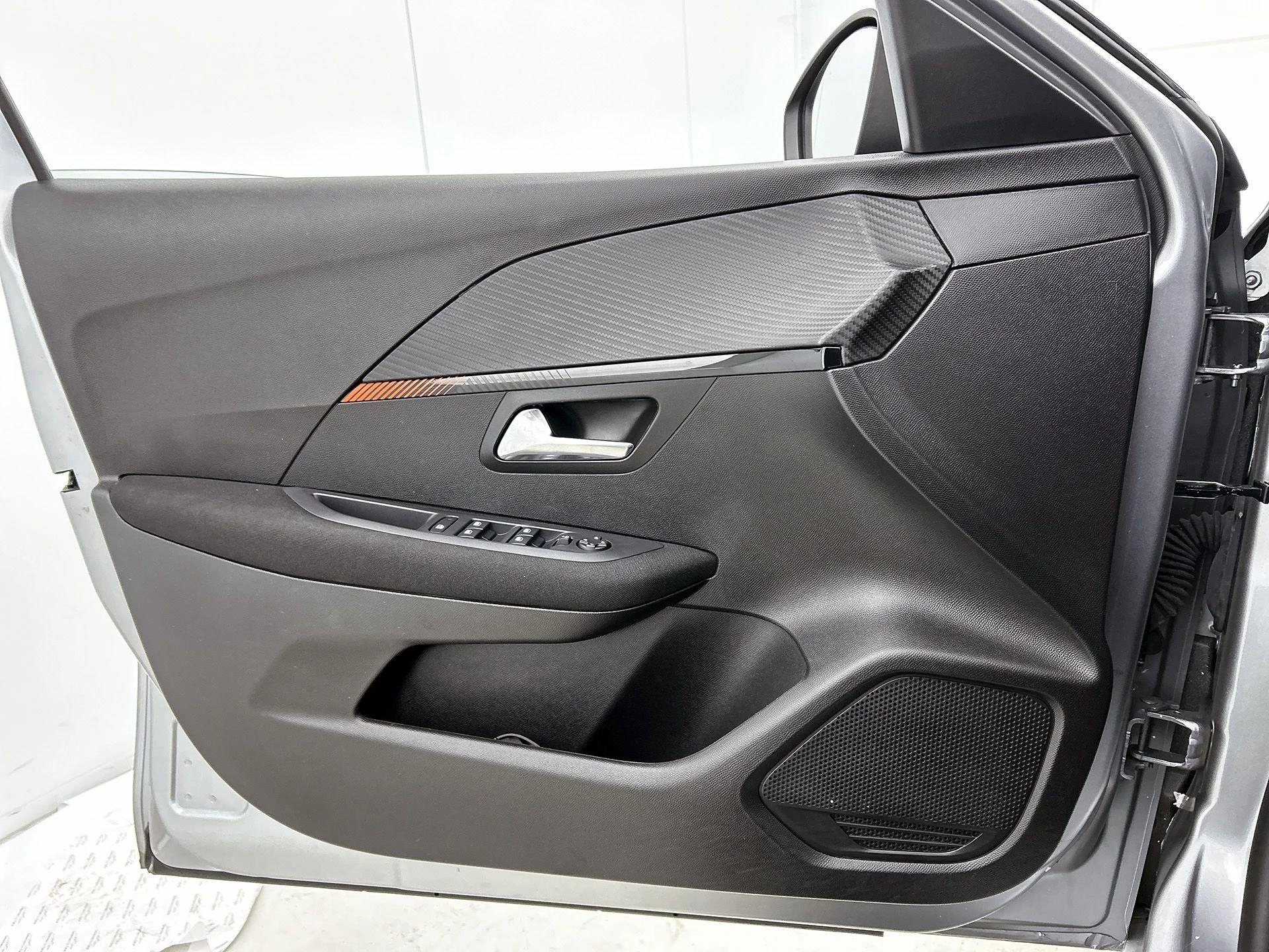 Peugeot-208-image-26