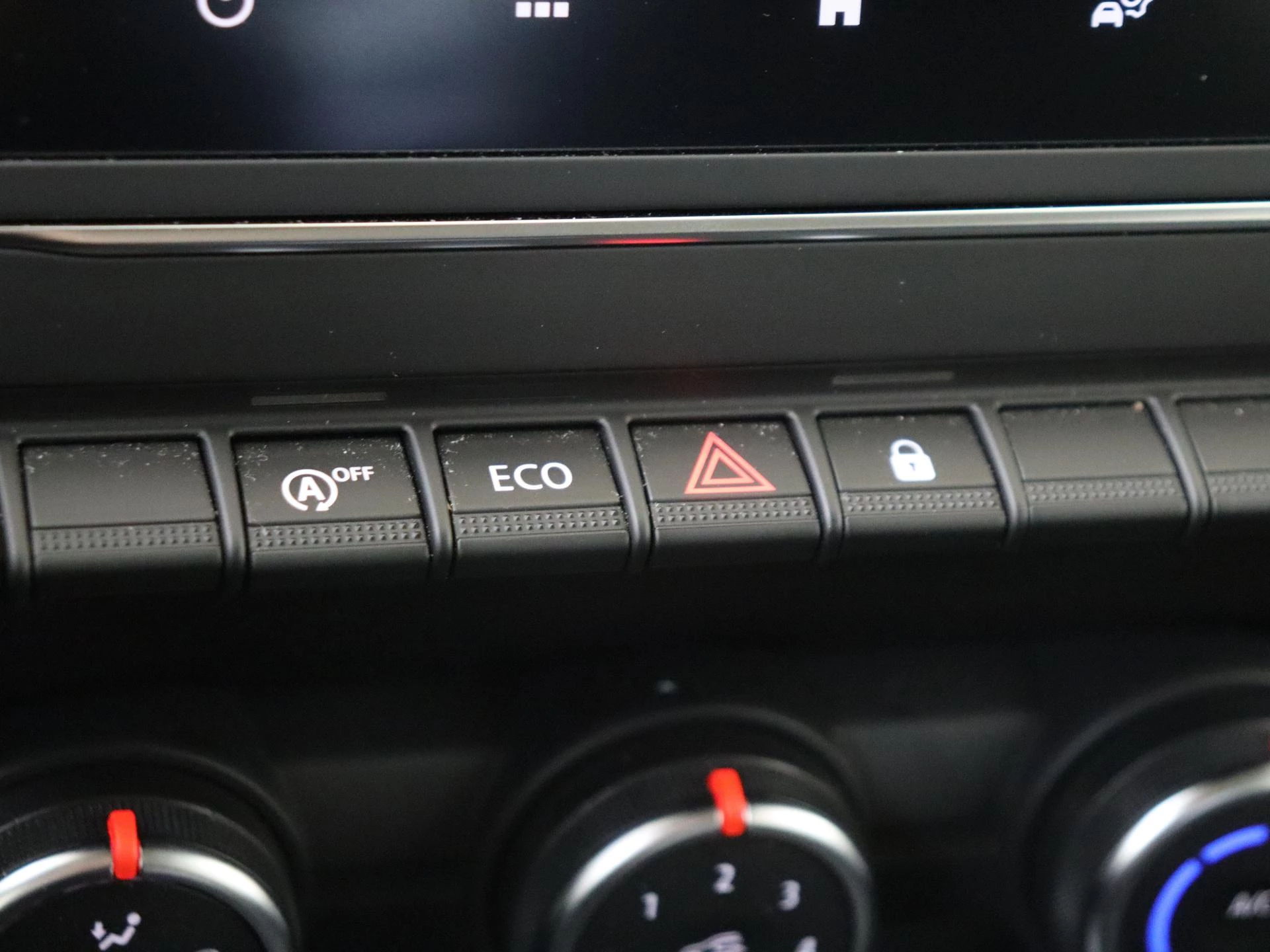 Renault-Captur-image-19