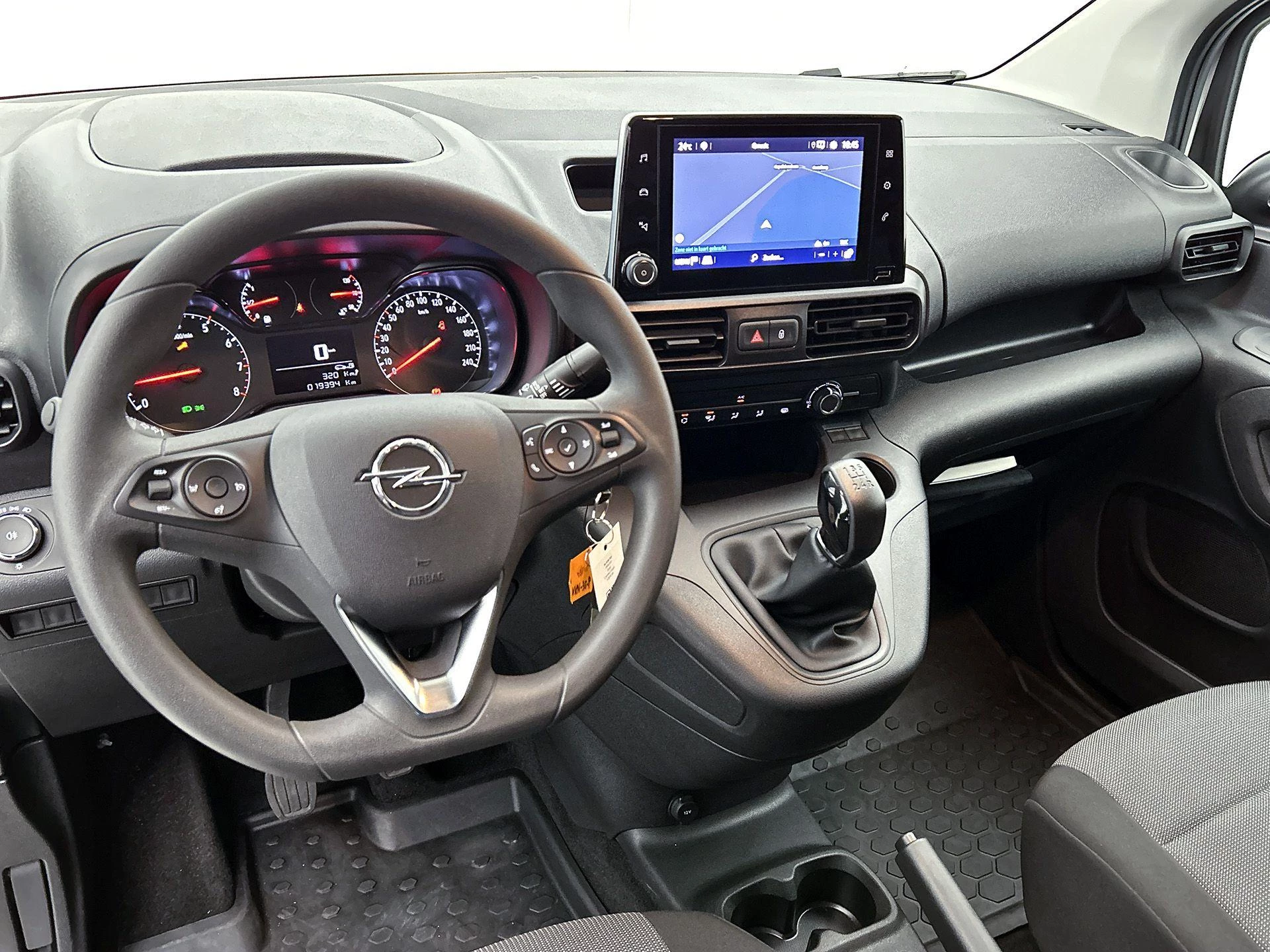 Opel-Combo-image-21
