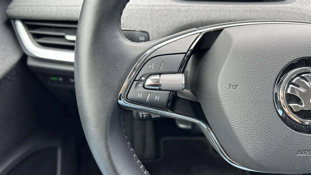 Škoda-Enyaq iV-image-10