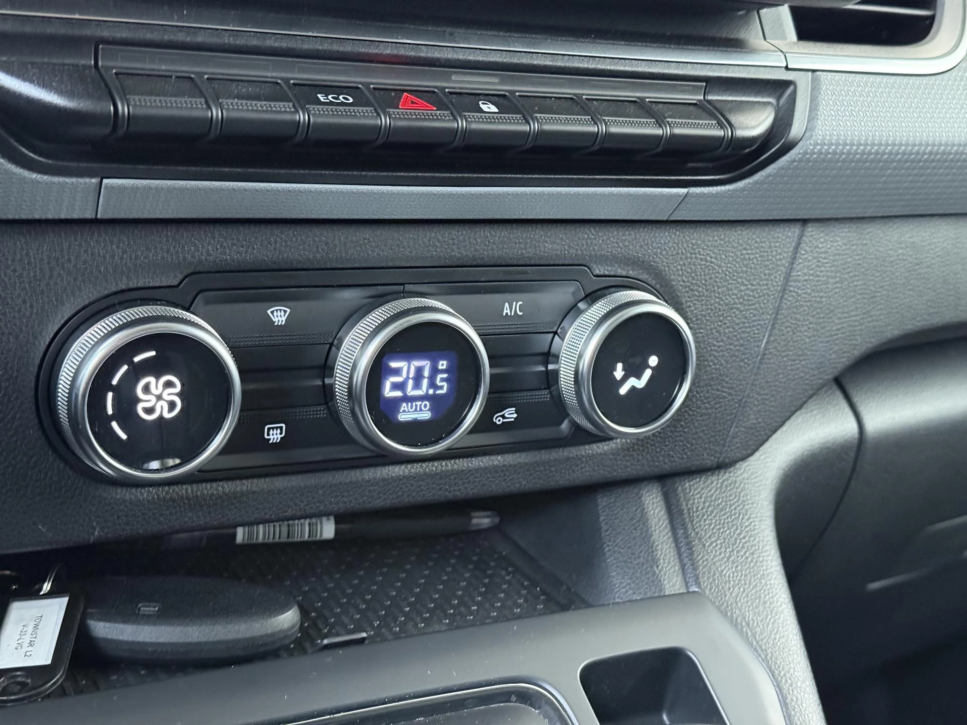 Nissan-Townstar-image-20