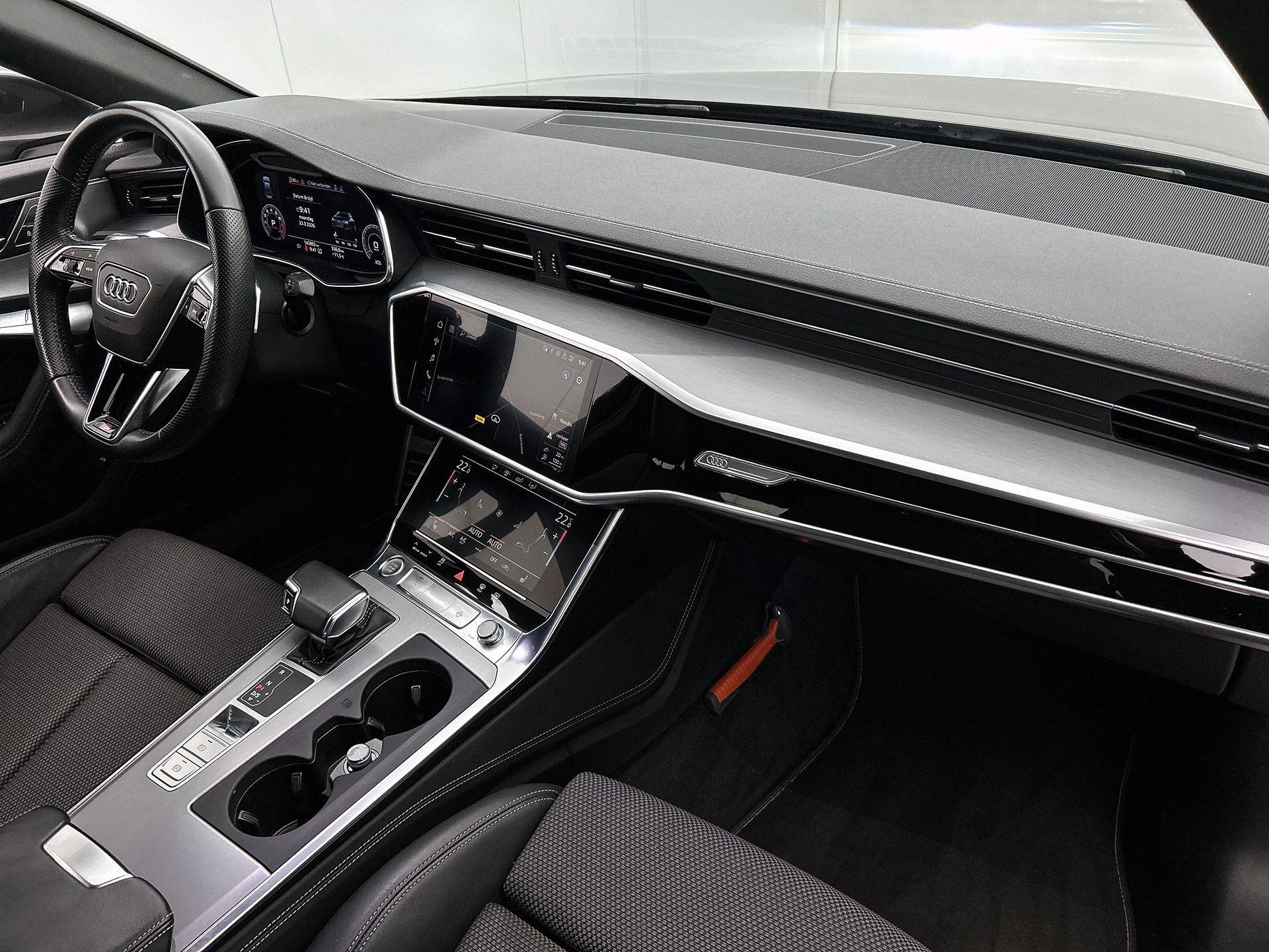 Audi-A6-image-24