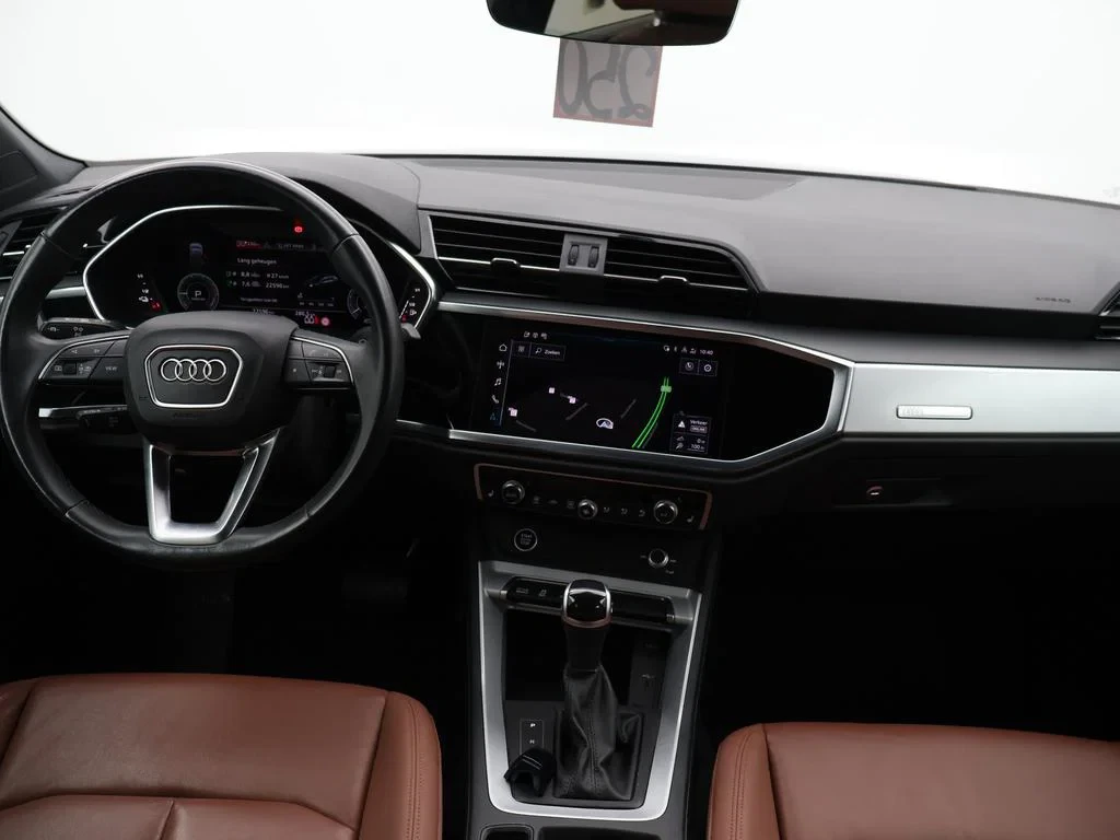 Audi-Q3-image-11