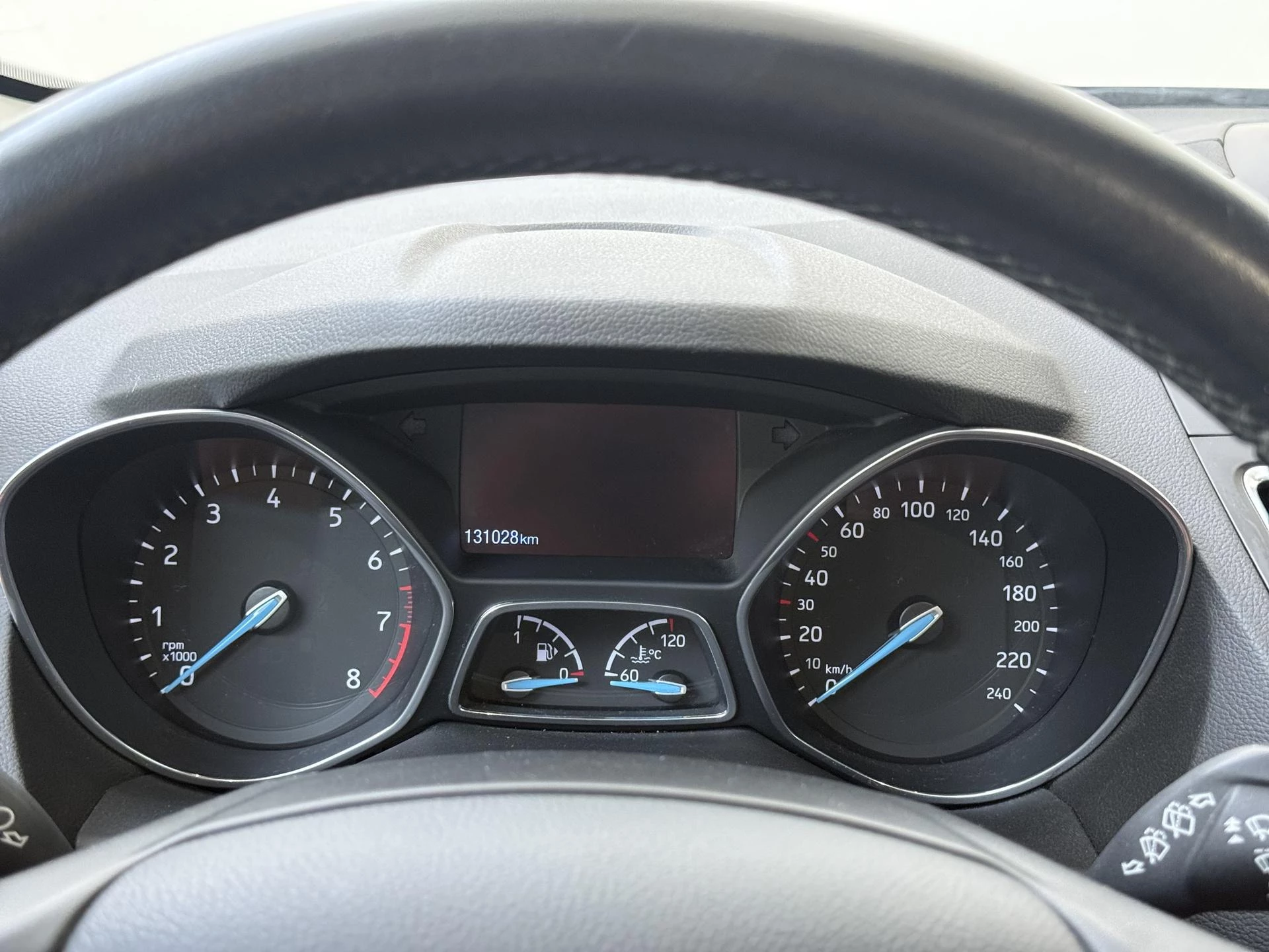 Ford-C-MAX-image-11